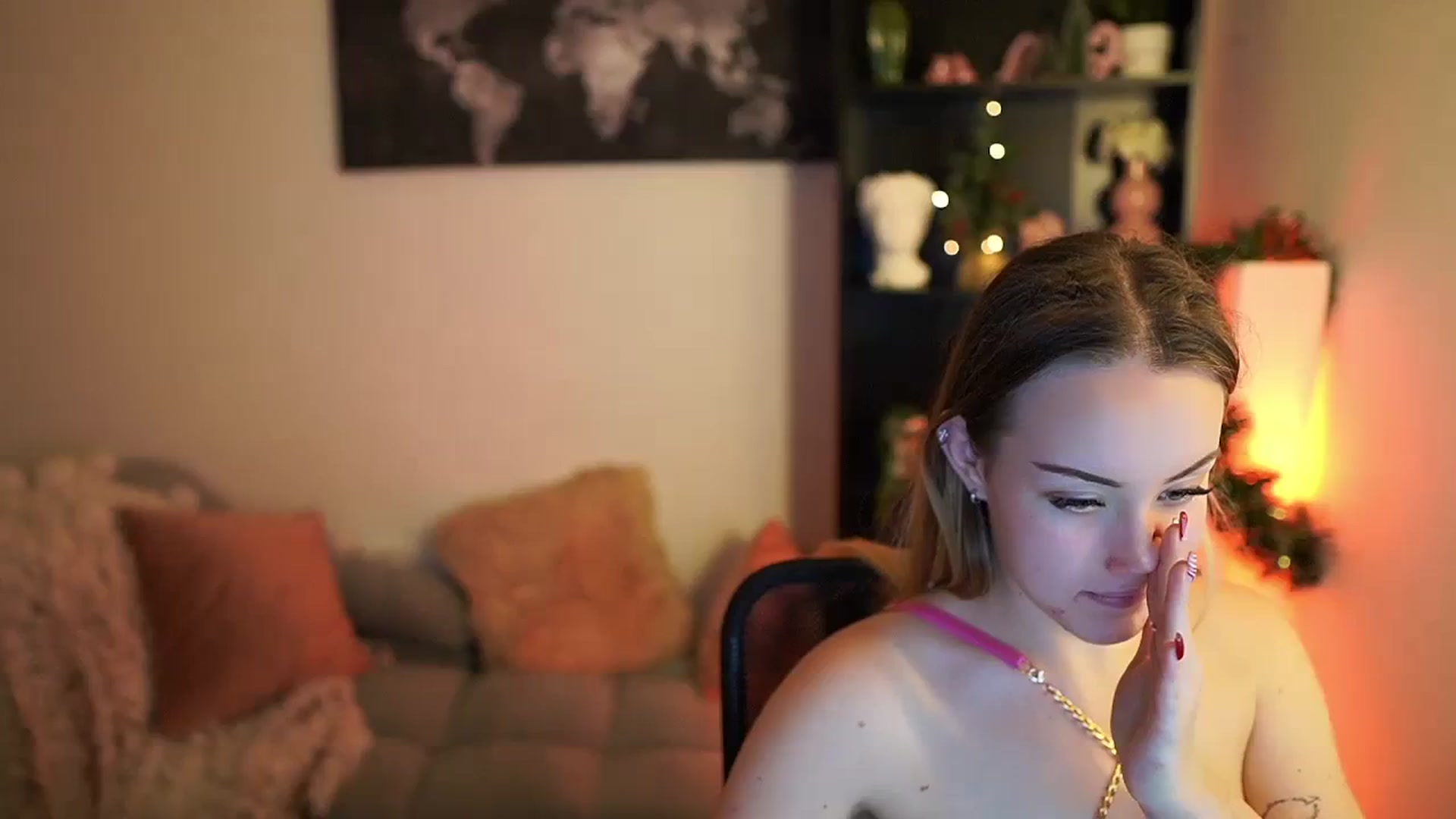 Gallery image thumbnail from Brooklyn_Ch's myfreecams stream on, 12/19/2023, 14:46 image 7 of 20