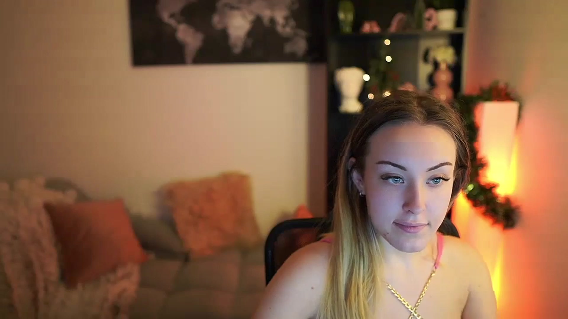 Gallery image thumbnail from Brooklyn_Ch's myfreecams stream on, 12/19/2023, 16:01 image 18 of 20