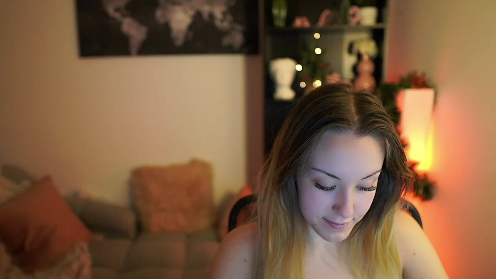 Gallery image thumbnail from Brooklyn_Ch's myfreecams stream on, 12/20/2023, 14:02 image 3 of 20