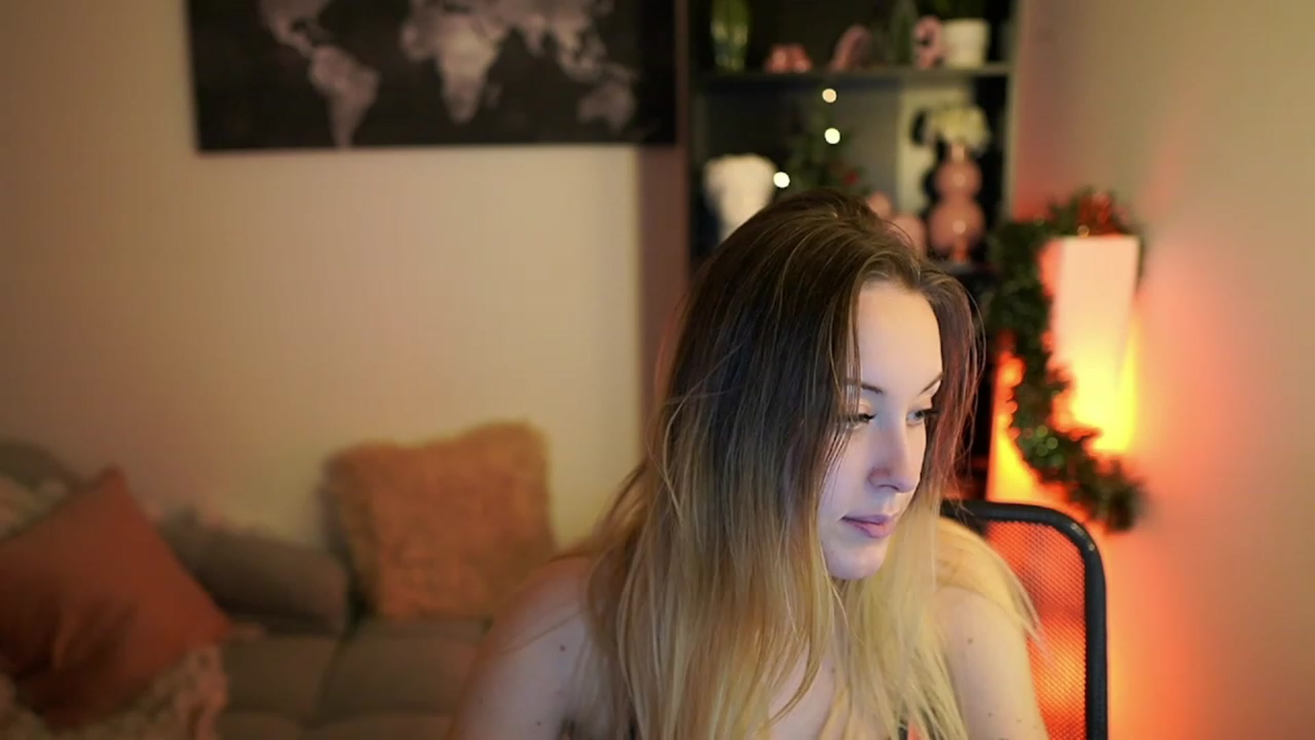 Gallery image thumbnail from Brooklyn_Ch's myfreecams stream on, 12/20/2023, 19:05 image 6 of 20