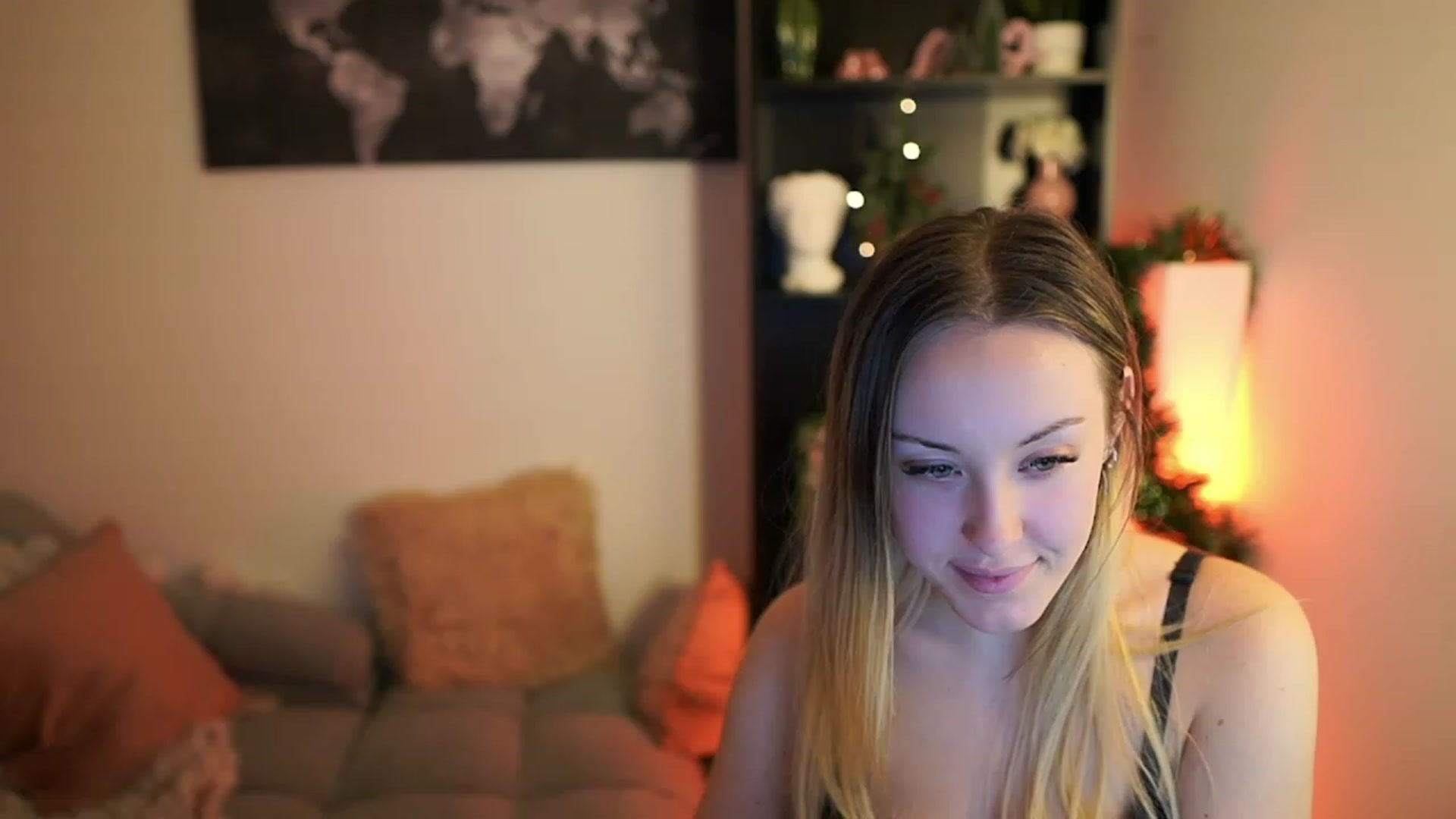 Gallery image thumbnail from Brooklyn_Ch's myfreecams stream on, 12/20/2023, 19:05 image 16 of 20