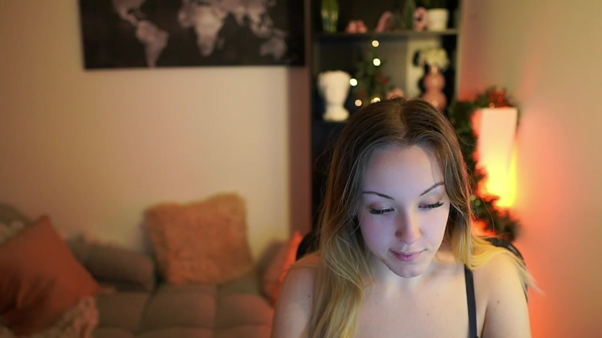 Gallery image thumbnail from Brooklyn_Ch's myfreecams stream on, 12/20/2023, 19:05 image 19 of 20
