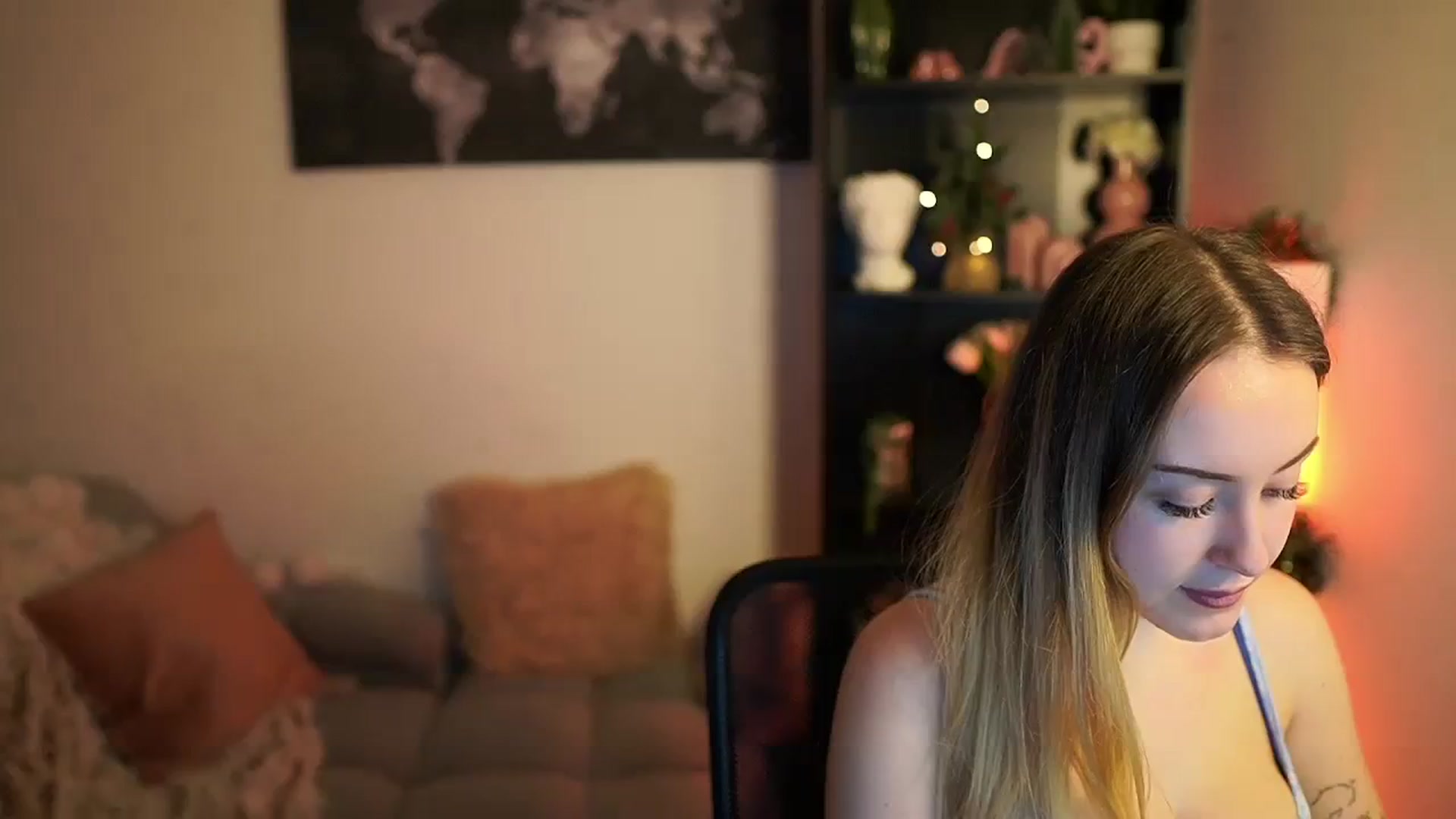 Gallery image thumbnail from Brooklyn_Ch's myfreecams stream on, 12/21/2023, 12:38 image 7 of 20