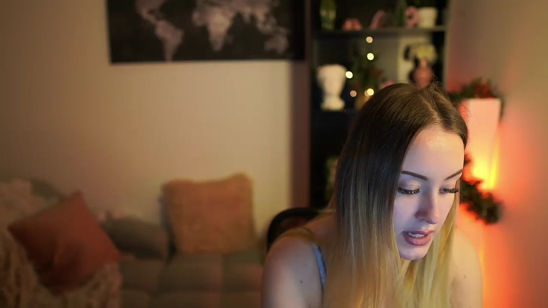 Gallery image thumbnail from Brooklyn_Ch's myfreecams stream on, 12/21/2023, 15:08 image 15 of 20
