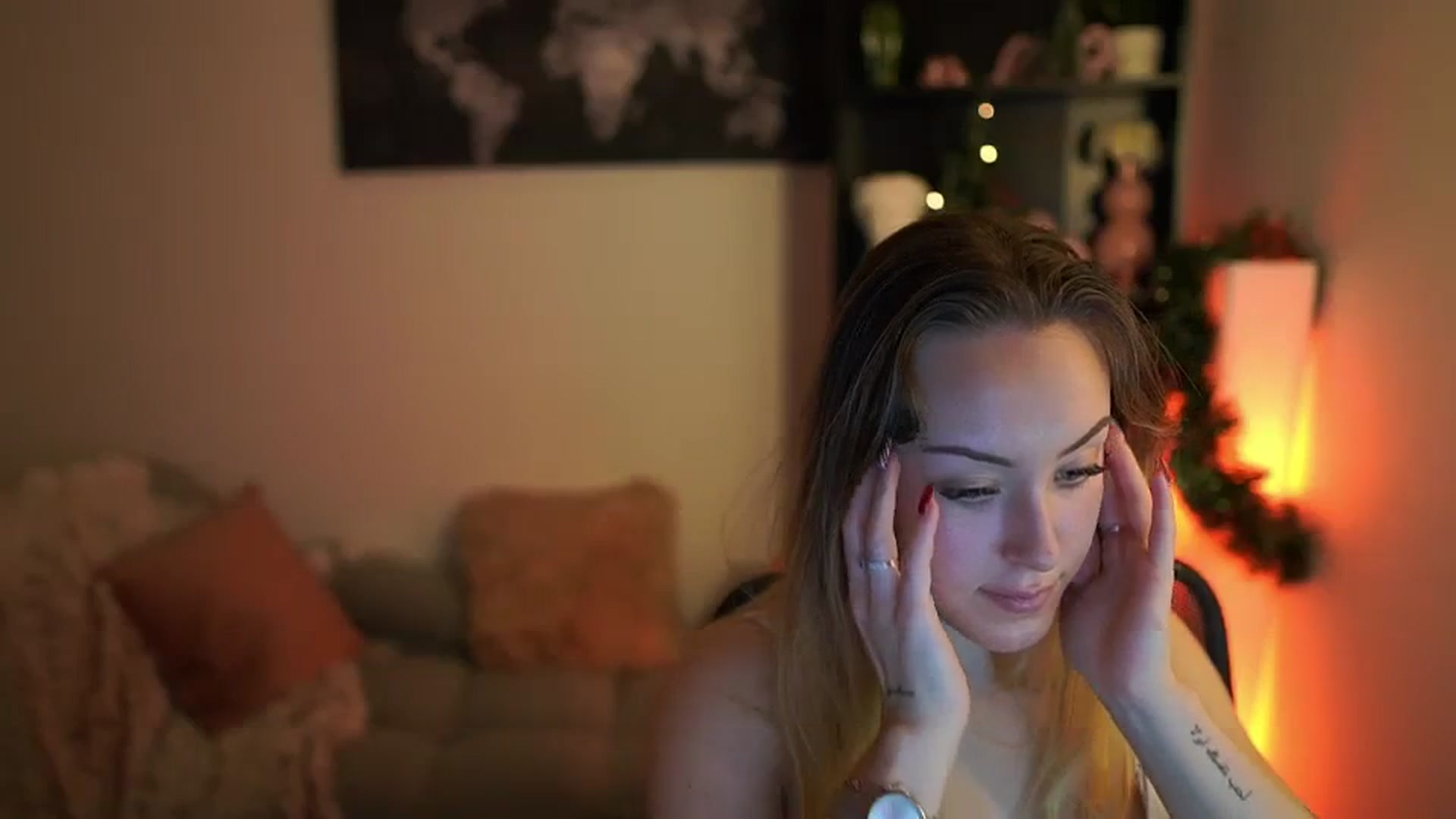 Gallery image thumbnail from Brooklyn_Ch's myfreecams stream on, 12/23/2023, 16:44 image 5 of 20