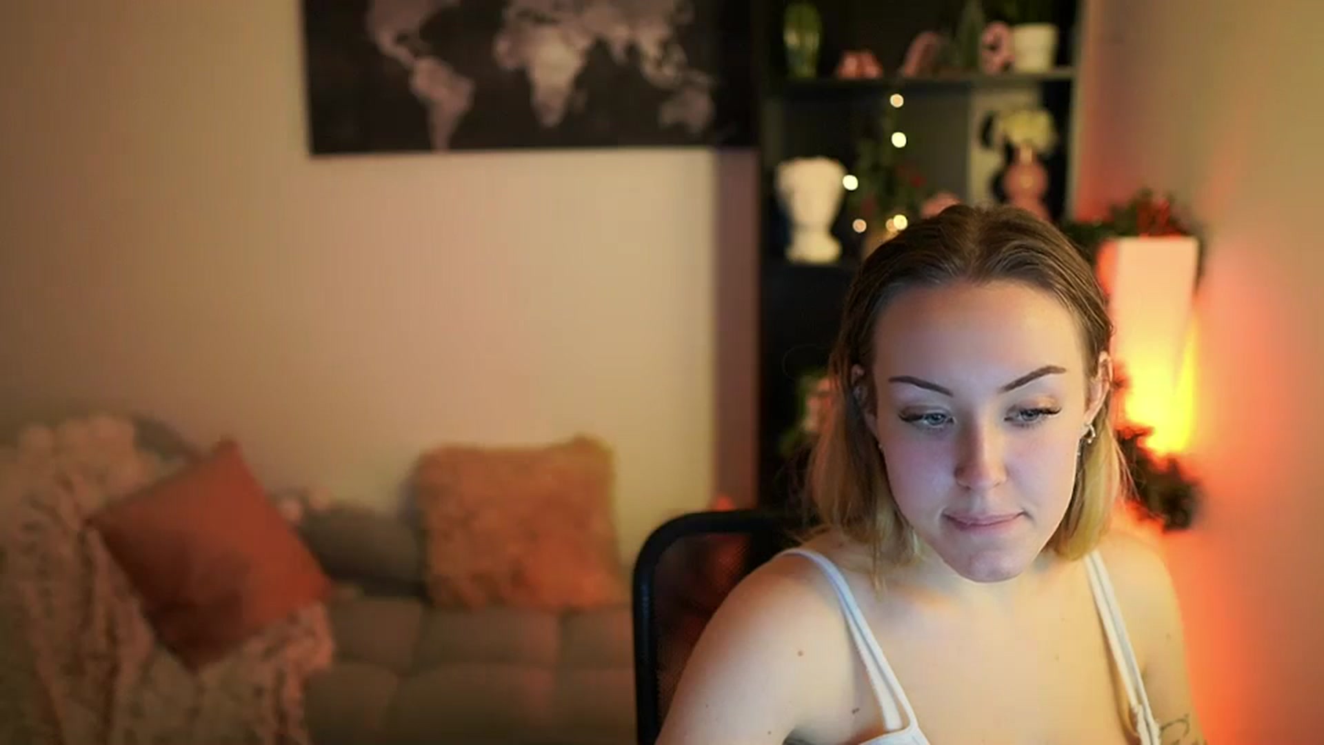 Gallery image thumbnail from Brooklyn_Ch's myfreecams stream on, 12/23/2023, 16:44 image 17 of 20