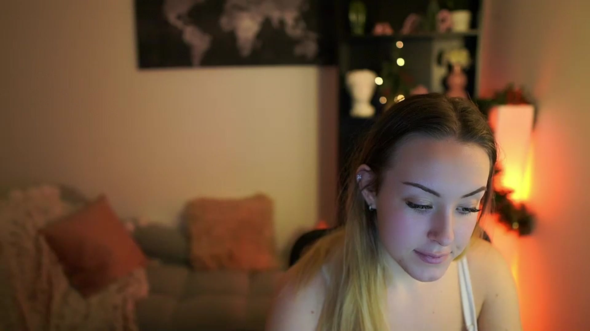 Gallery image thumbnail from Brooklyn_Ch's myfreecams stream on, 12/23/2023, 16:44 image 14 of 20