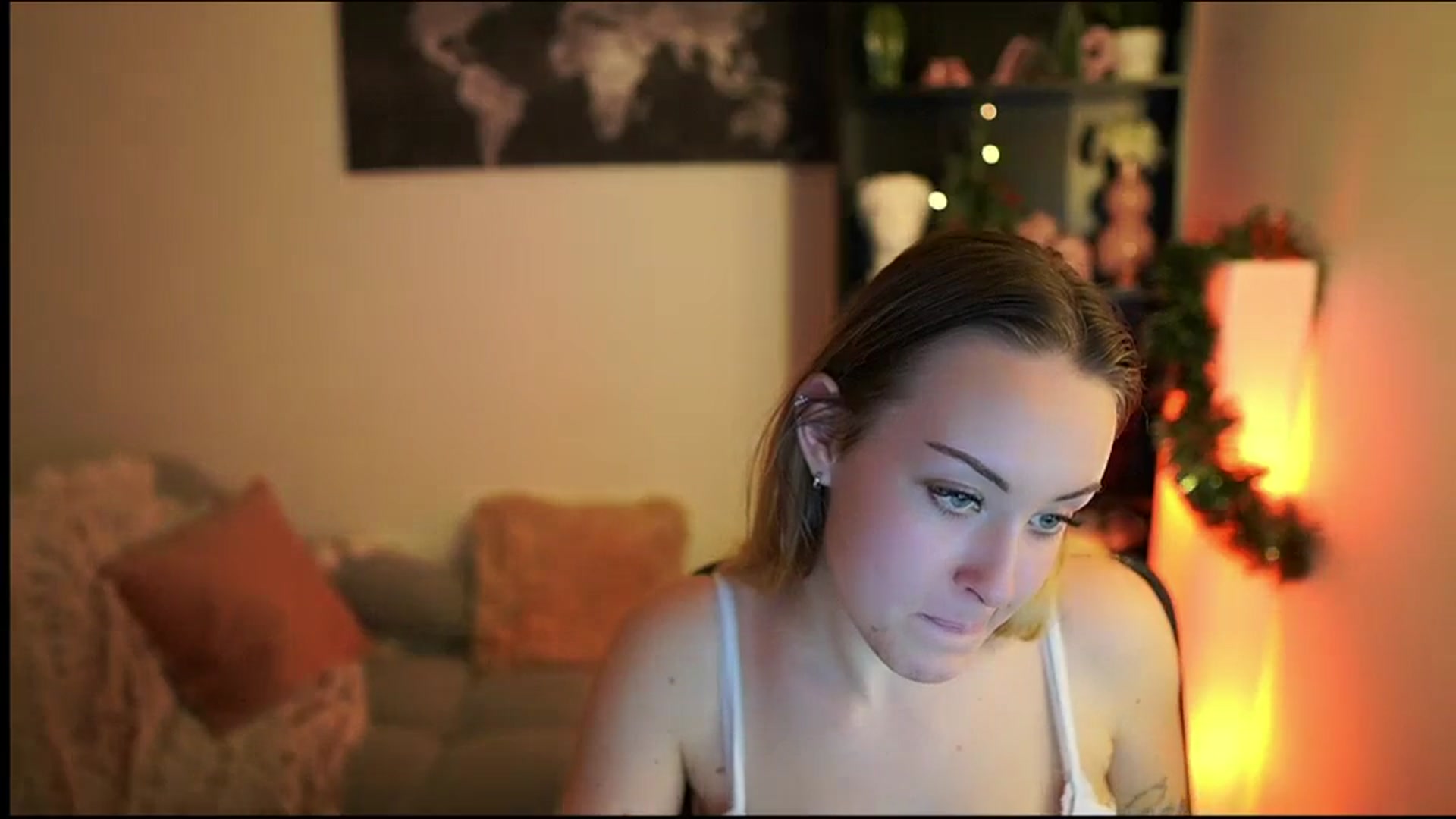 Gallery image thumbnail from Brooklyn_Ch's myfreecams stream on, 12/23/2023, 18:57 image 16 of 20