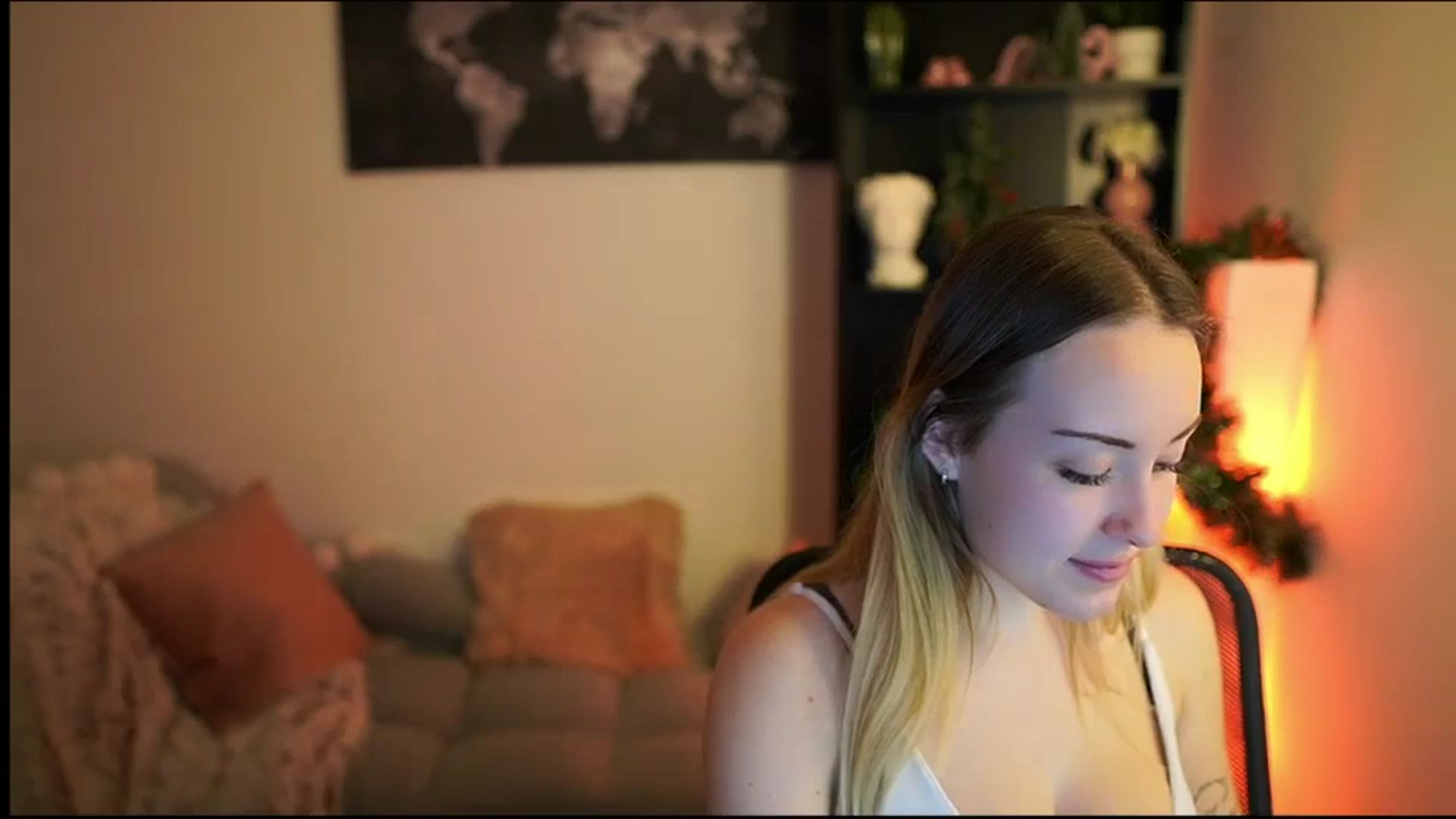 Gallery image thumbnail from Brooklyn_Ch's myfreecams stream on, 12/27/2023, 11:30 image 5 of 20