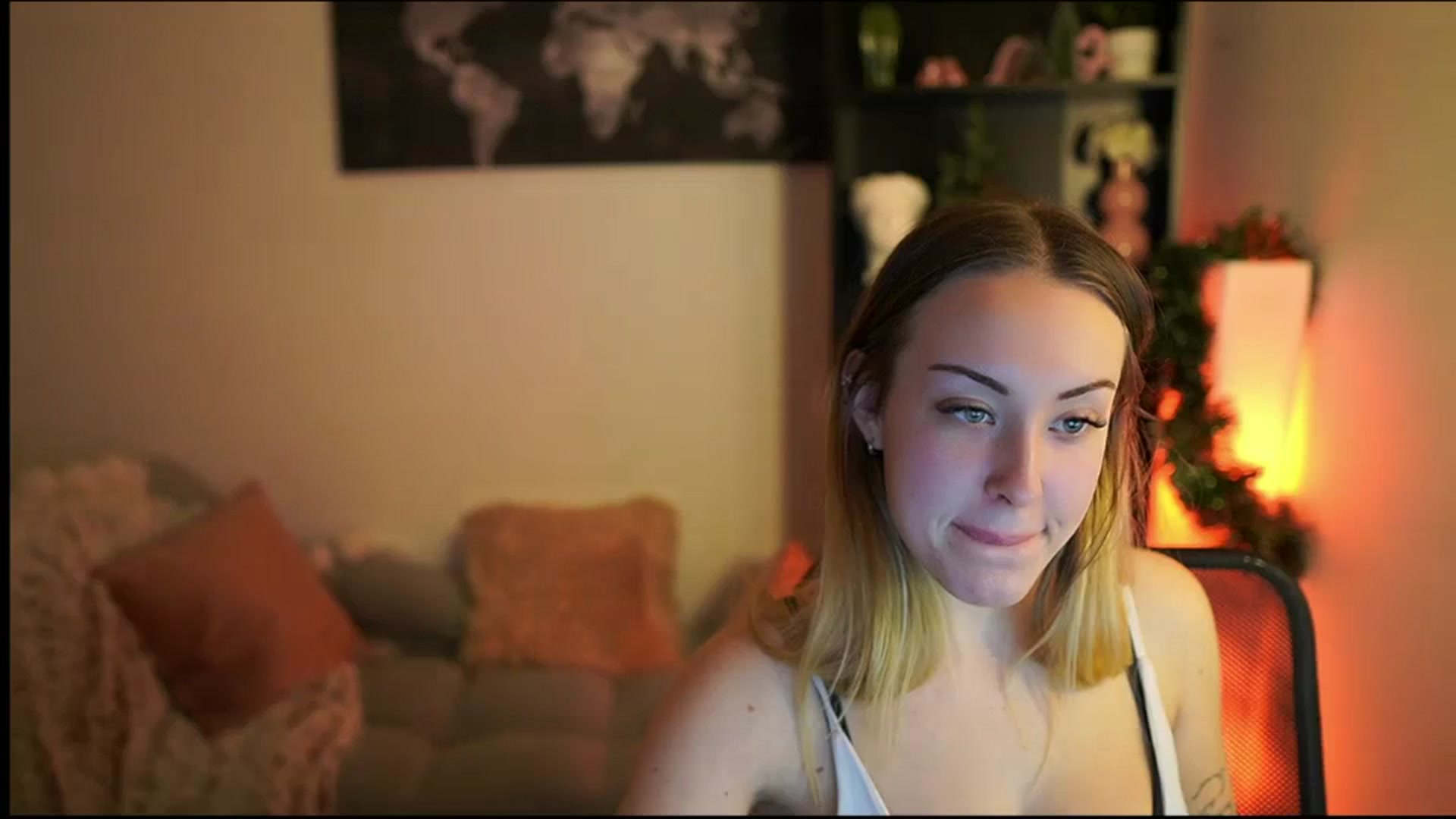 Gallery image thumbnail from Brooklyn_Ch's myfreecams stream on, 12/27/2023, 11:30 image 11 of 20