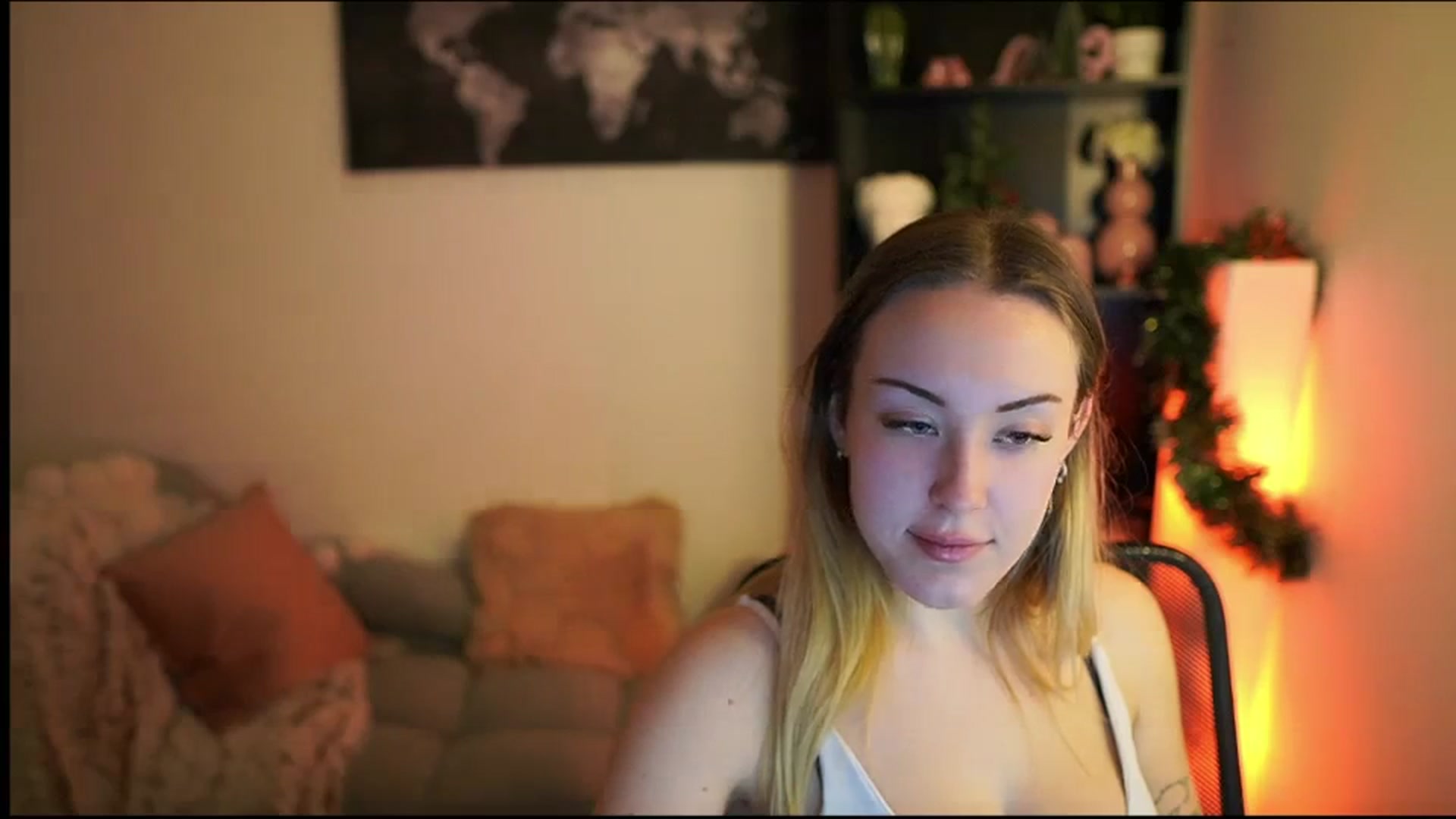 Gallery image thumbnail from Brooklyn_Ch's myfreecams stream on, 12/27/2023, 11:30 image 7 of 20