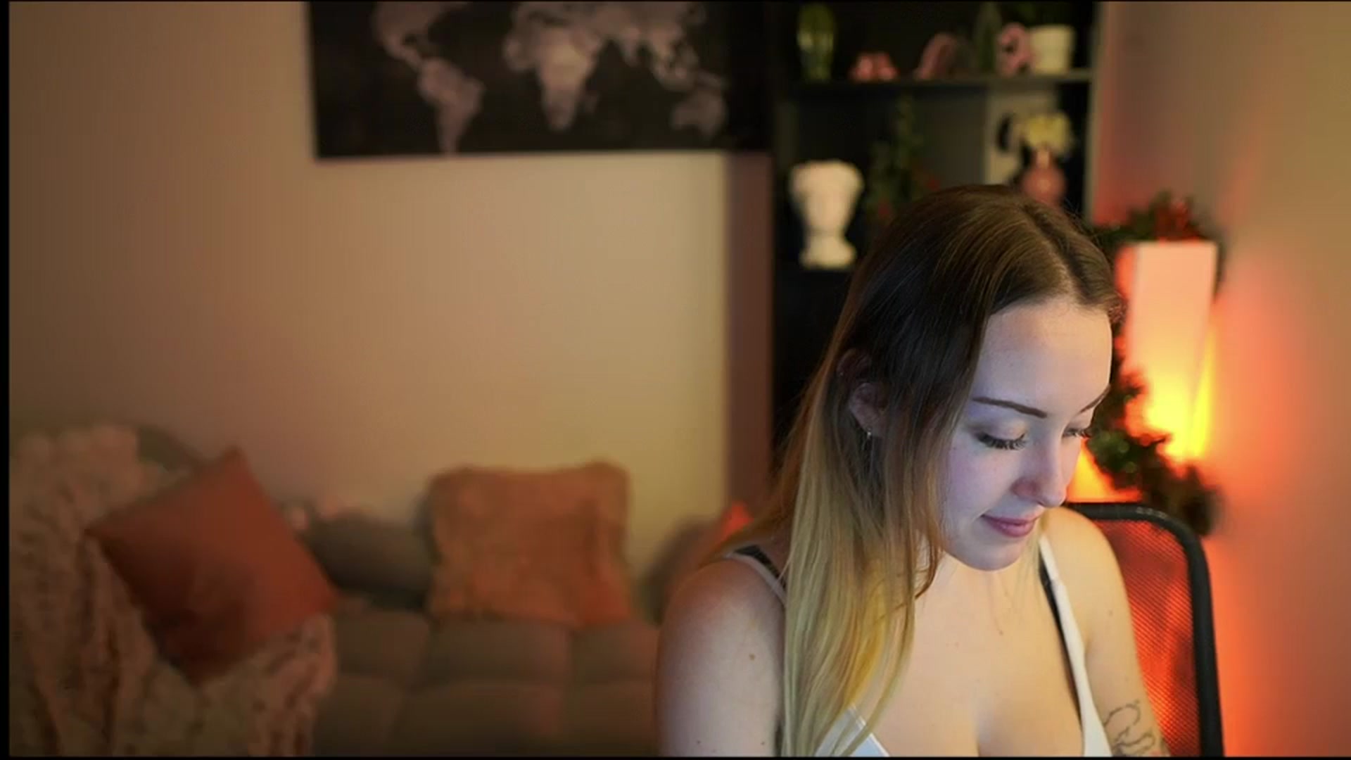 Gallery image thumbnail from Brooklyn_Ch's myfreecams stream on, 12/27/2023, 11:30 image 9 of 20