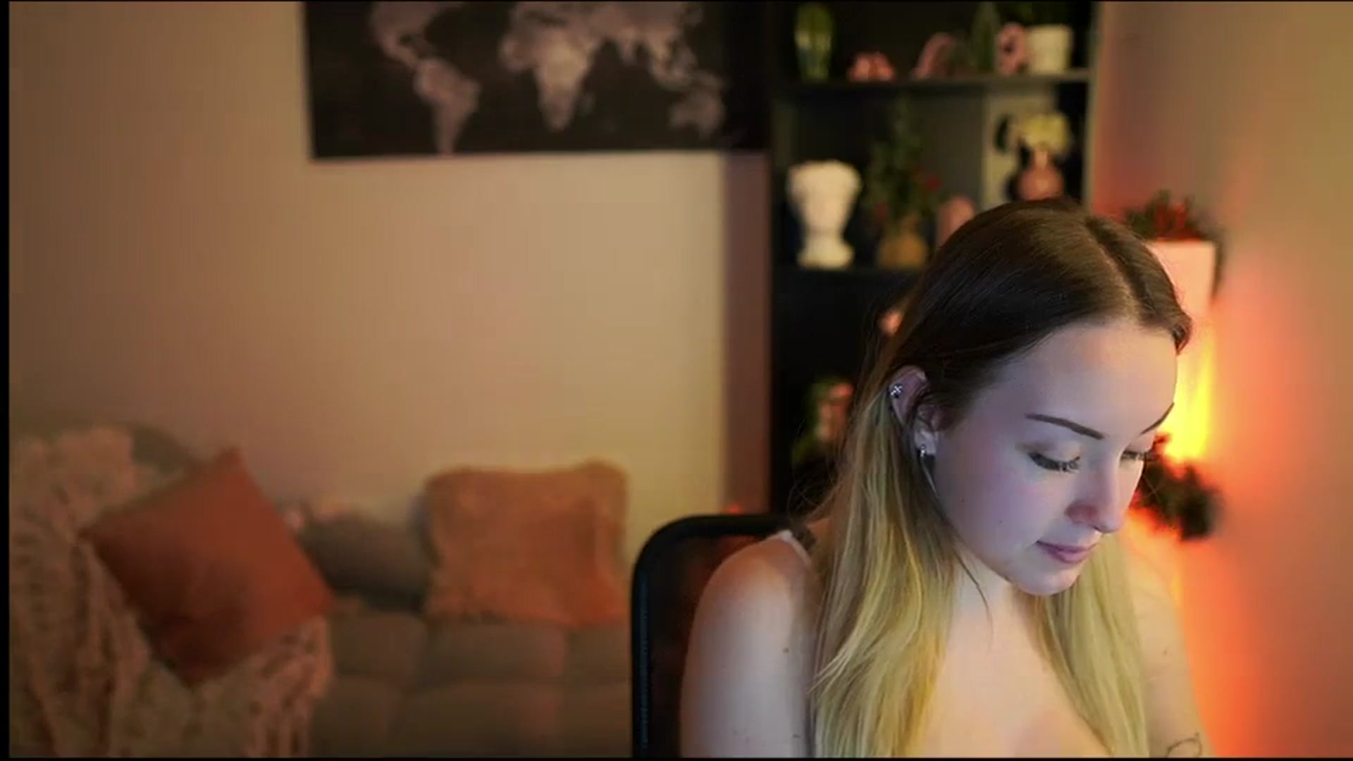 Gallery image thumbnail from Brooklyn_Ch's myfreecams stream on, 12/27/2023, 13:58 image 3 of 20