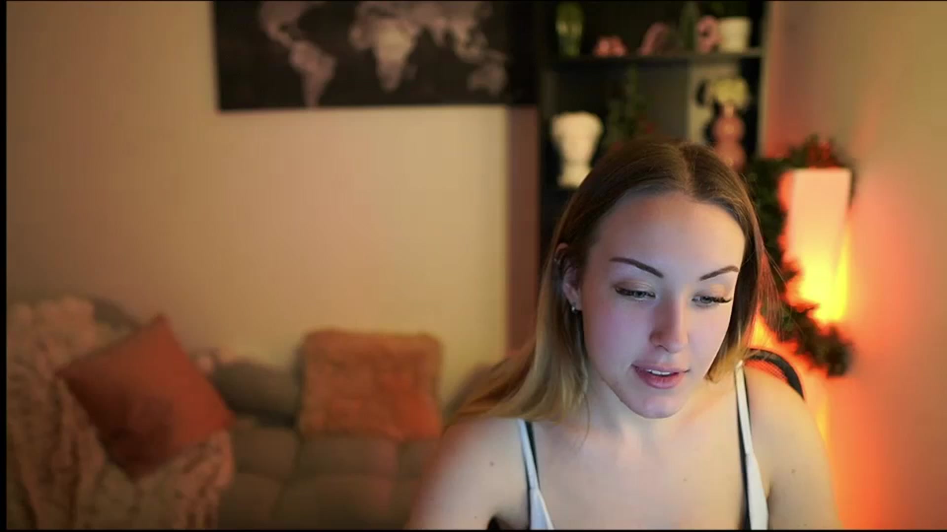 Gallery image thumbnail from Brooklyn_Ch's myfreecams stream on, 12/27/2023, 14:45 image 1 of 20