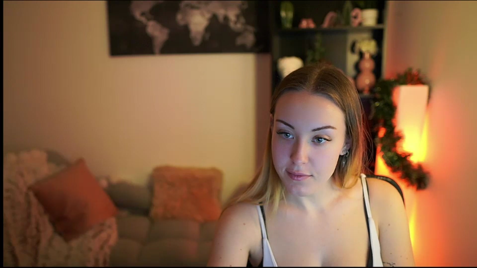 Gallery image thumbnail from Brooklyn_Ch's myfreecams stream on, 12/27/2023, 14:45 image 6 of 20