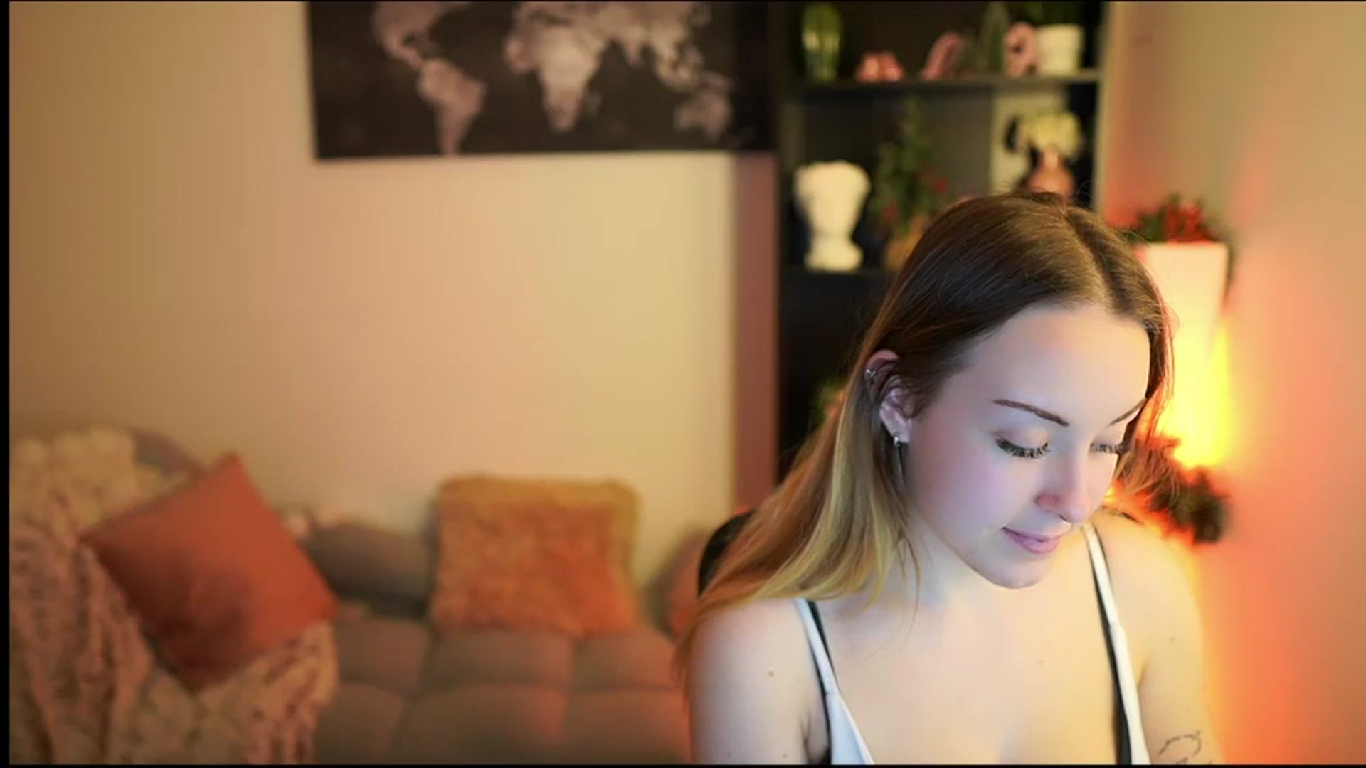 Gallery image thumbnail from Brooklyn_Ch's myfreecams stream on, 12/27/2023, 14:45 image 2 of 20