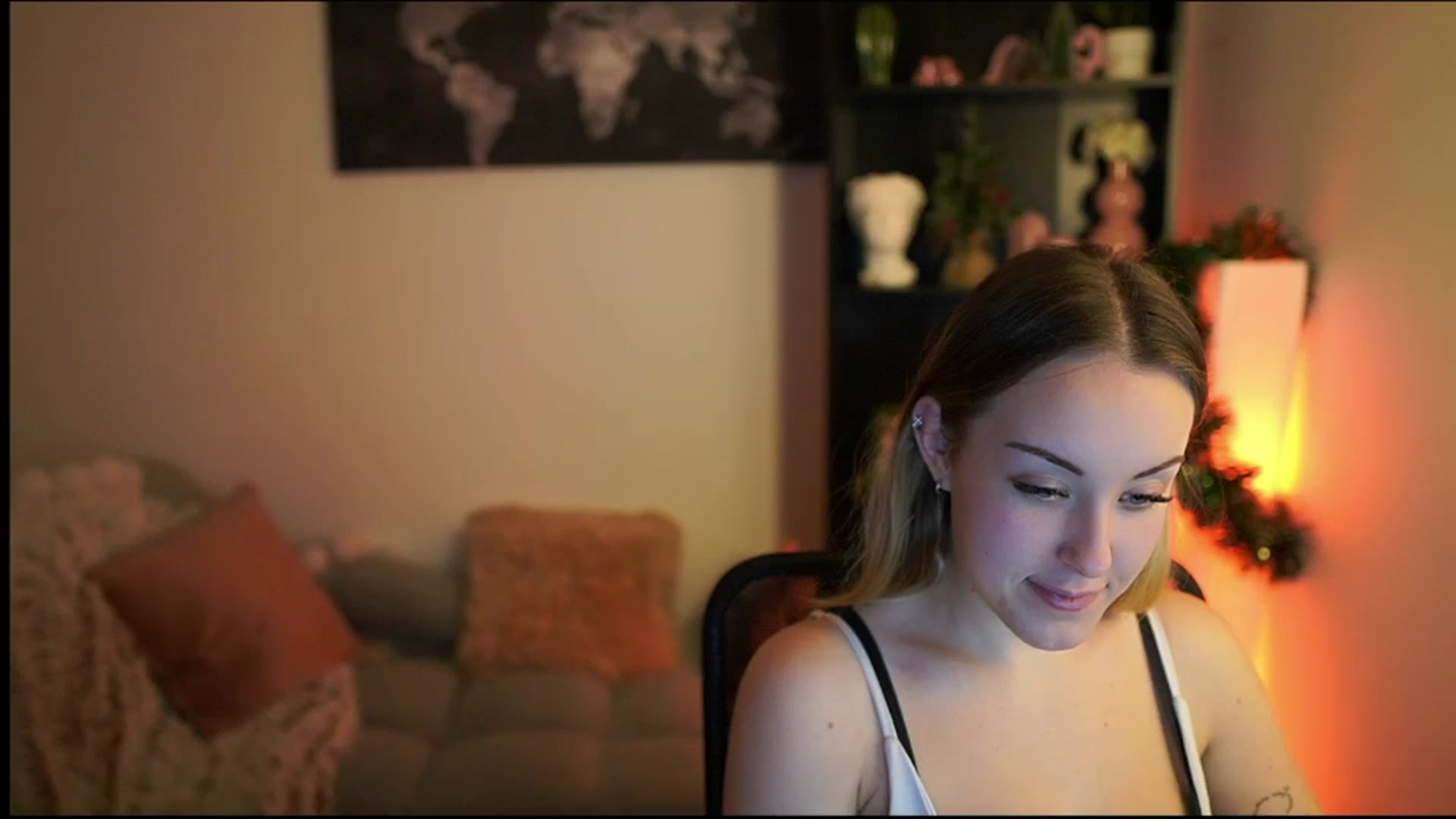 Gallery image thumbnail from Brooklyn_Ch's myfreecams stream on, 12/27/2023, 15:38 image 20 of 20
