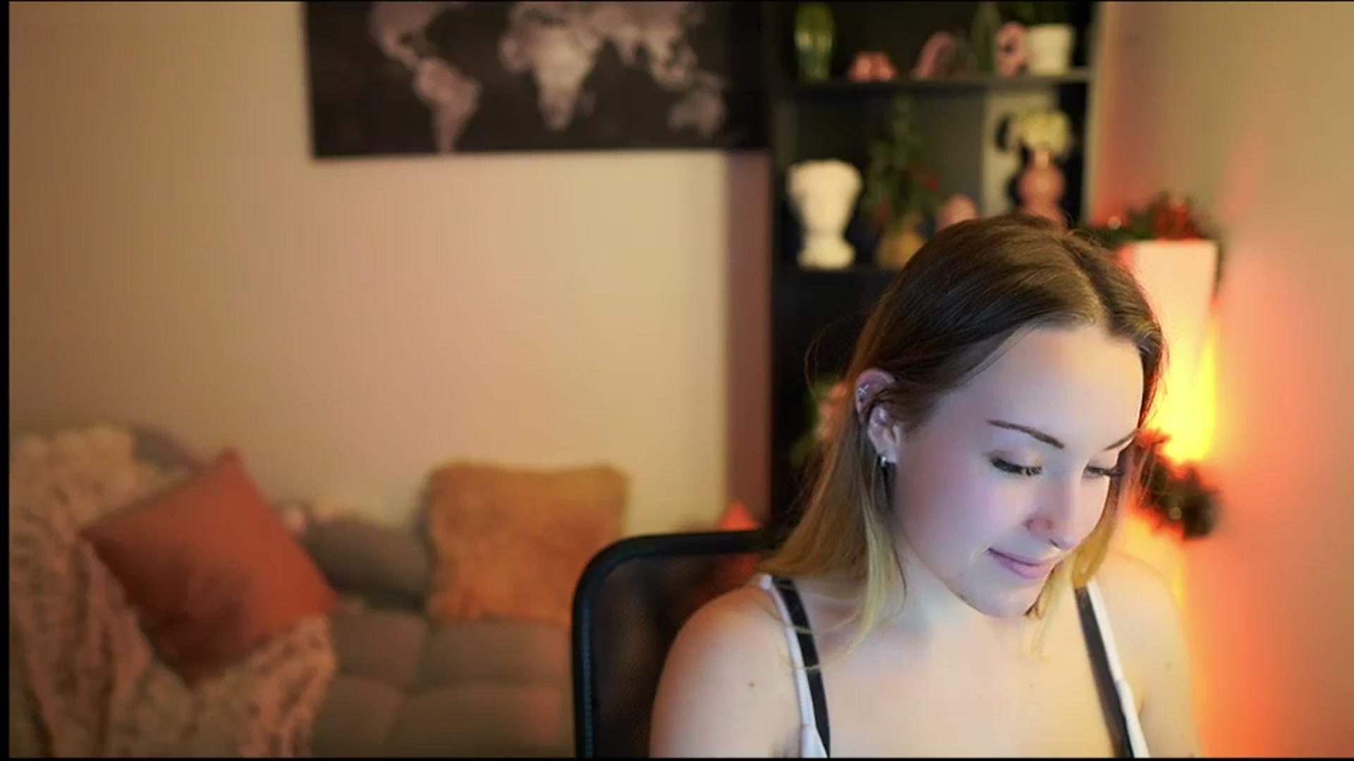 Gallery image thumbnail from Brooklyn_Ch's myfreecams stream on, 12/27/2023, 18:38 image 6 of 20