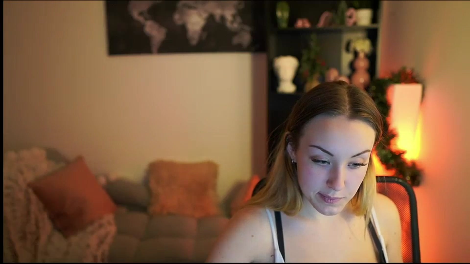 Gallery image thumbnail from Brooklyn_Ch's myfreecams stream on, 12/27/2023, 18:38 image 10 of 20
