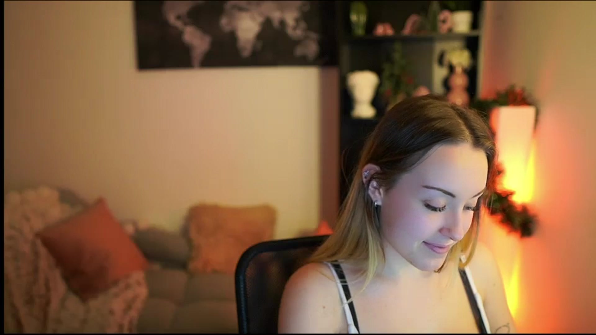 Gallery image thumbnail from Brooklyn_Ch's myfreecams stream on, 12/27/2023, 18:38 image 7 of 20