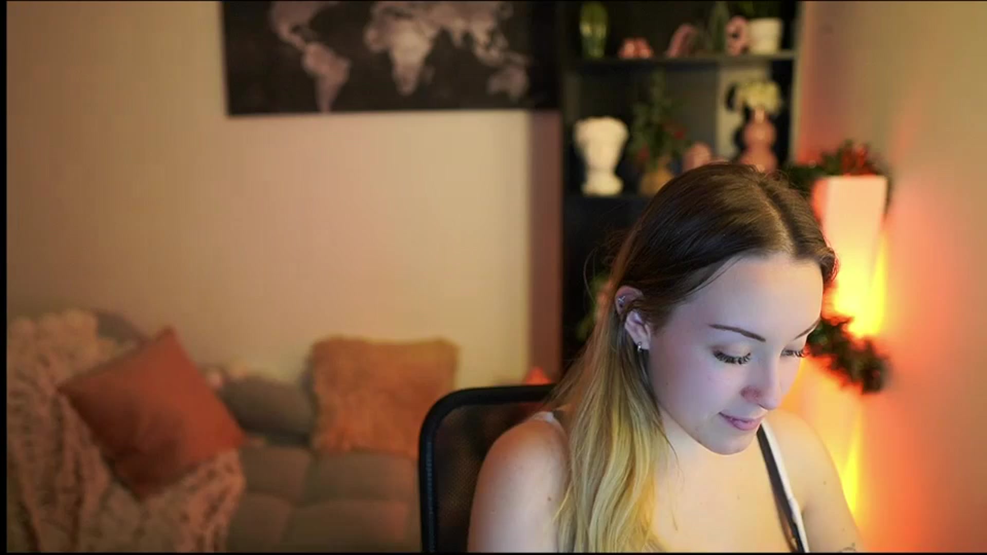Gallery image thumbnail from Brooklyn_Ch's myfreecams stream on, 12/27/2023, 18:38 image 1 of 20