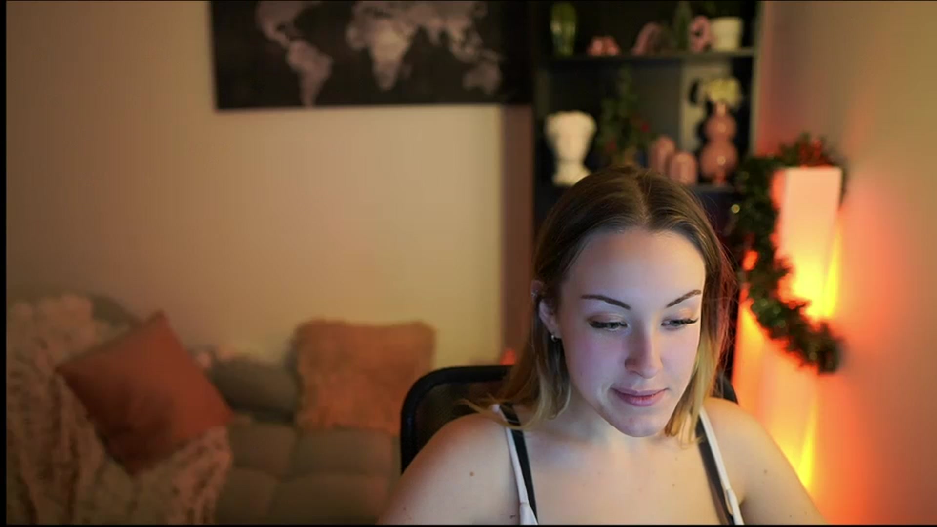 Gallery image thumbnail from Brooklyn_Ch's myfreecams stream on, 12/27/2023, 18:38 image 4 of 20