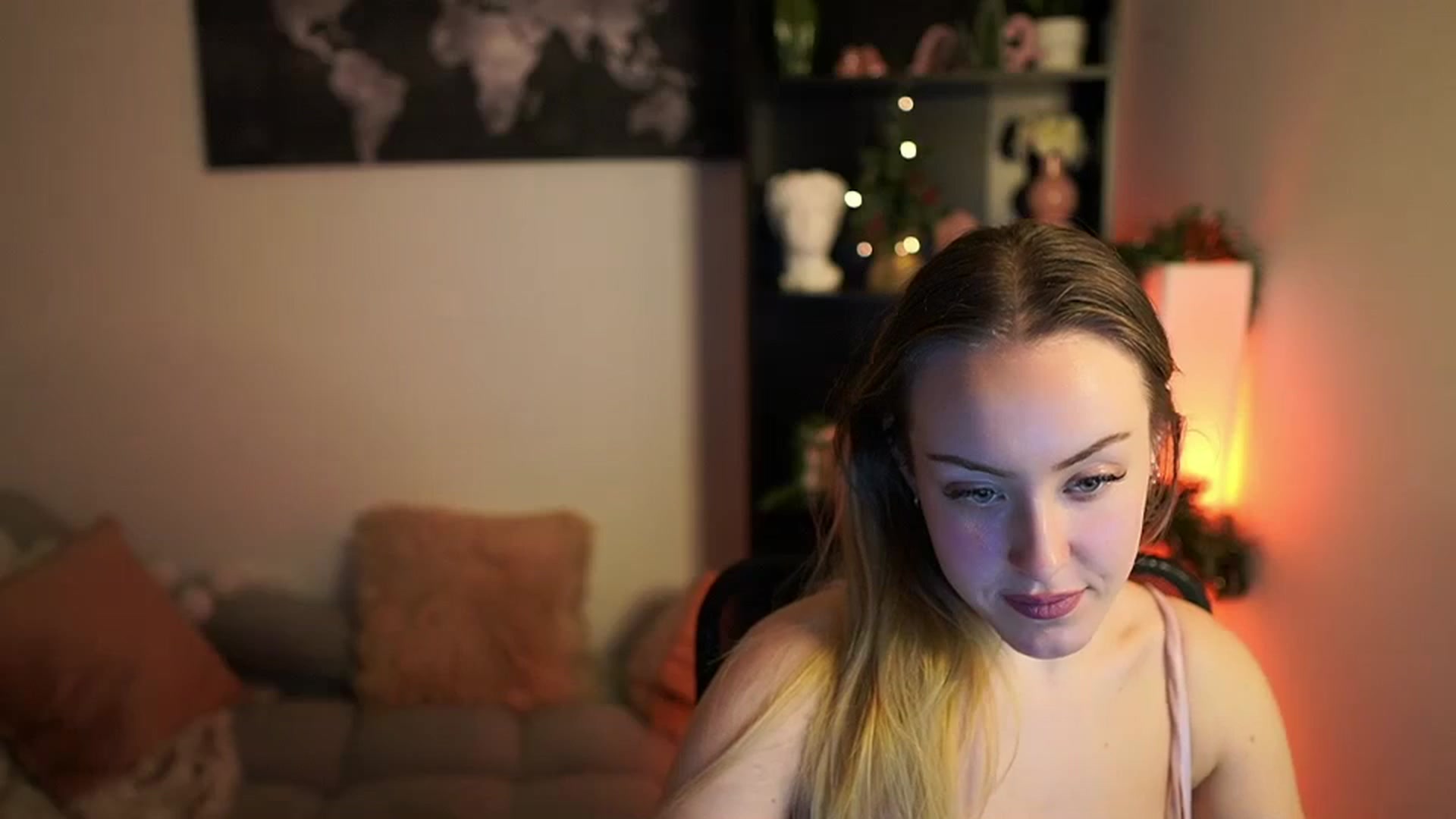 Gallery image thumbnail from Brooklyn_Ch's myfreecams stream on, 12/28/2023, 16:39 image 9 of 20