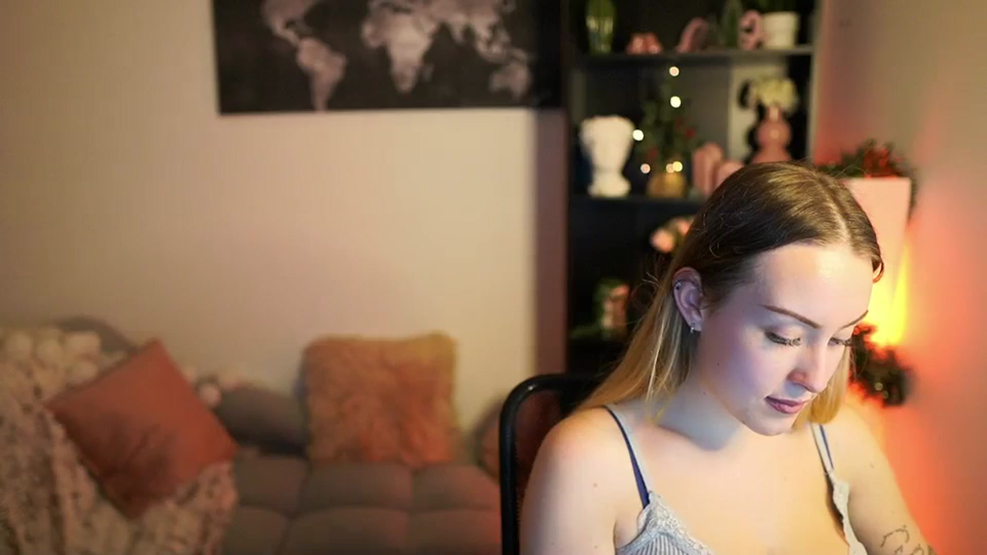 Gallery image thumbnail from Brooklyn_Ch's myfreecams stream on, 12/29/2023, 16:04 image 17 of 20