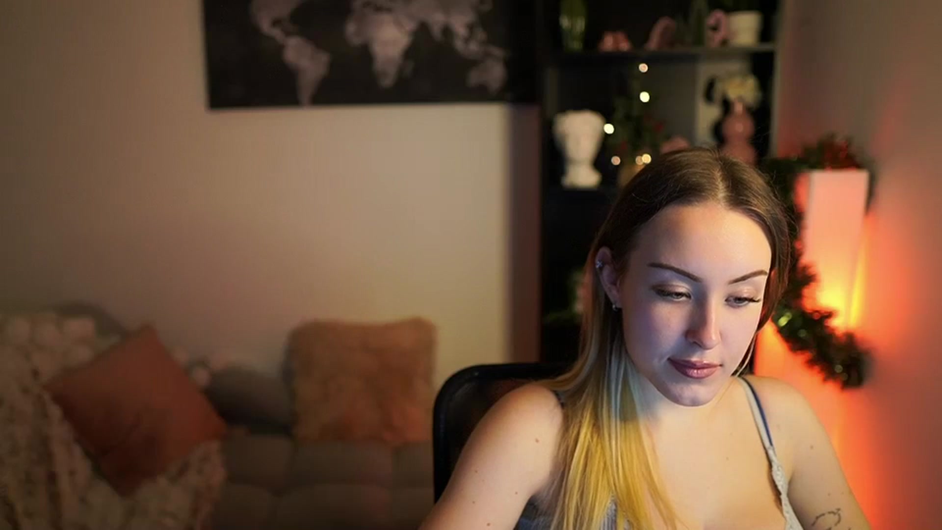 Gallery image thumbnail from Brooklyn_Ch's myfreecams stream on, 12/29/2023, 16:04 image 5 of 20