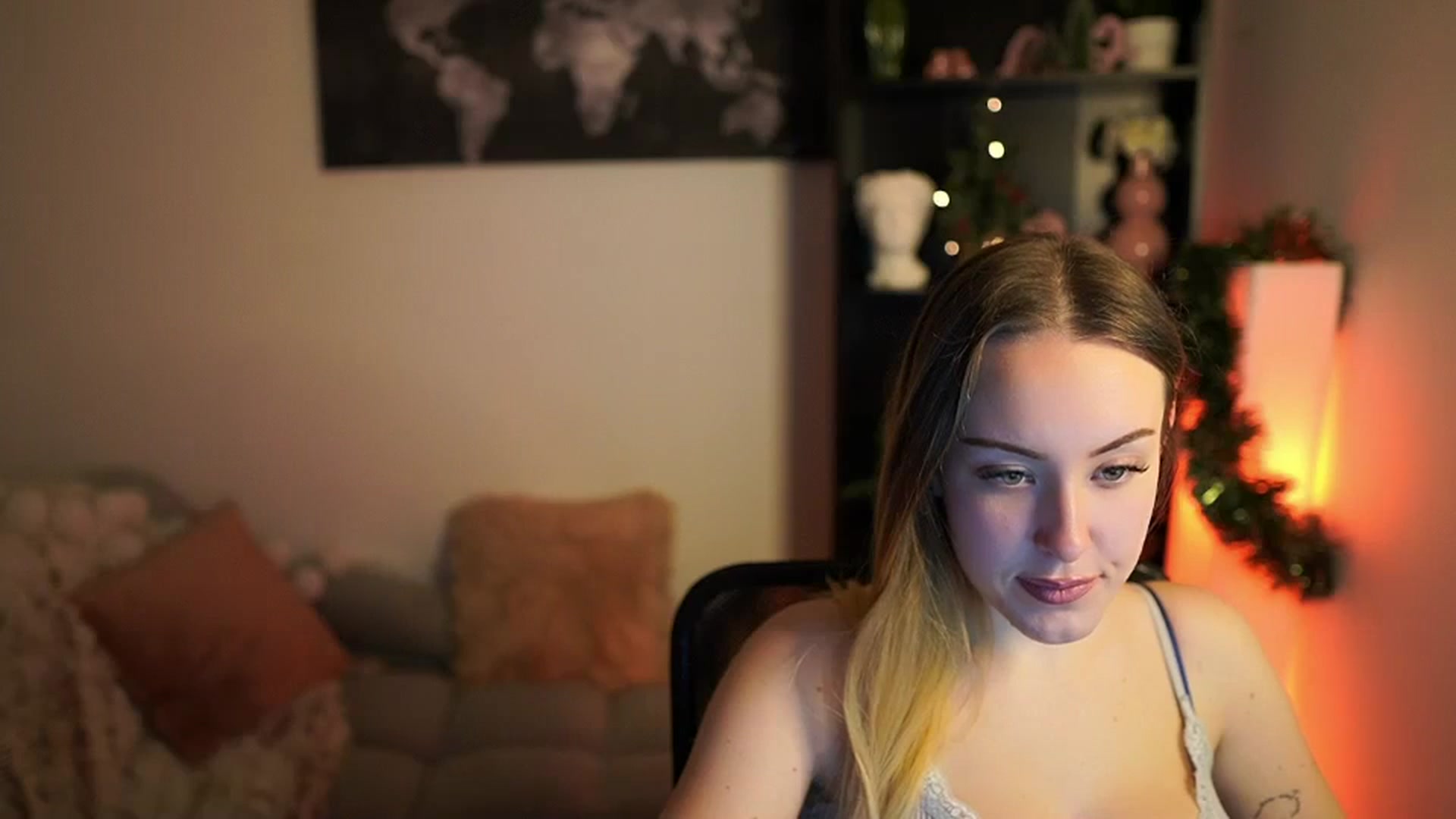 Gallery image thumbnail from Brooklyn_Ch's myfreecams stream on, 12/29/2023, 16:04 image 4 of 20