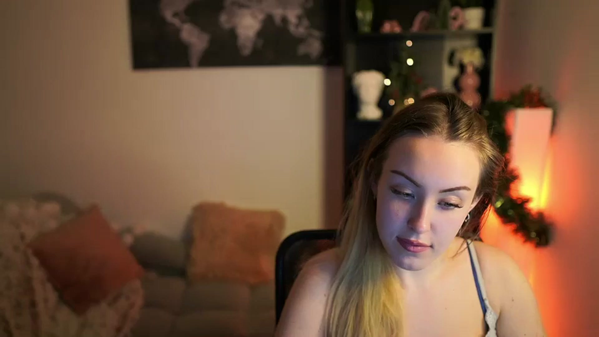 Gallery image thumbnail from Brooklyn_Ch's myfreecams stream on, 12/29/2023, 18:16 image 19 of 20