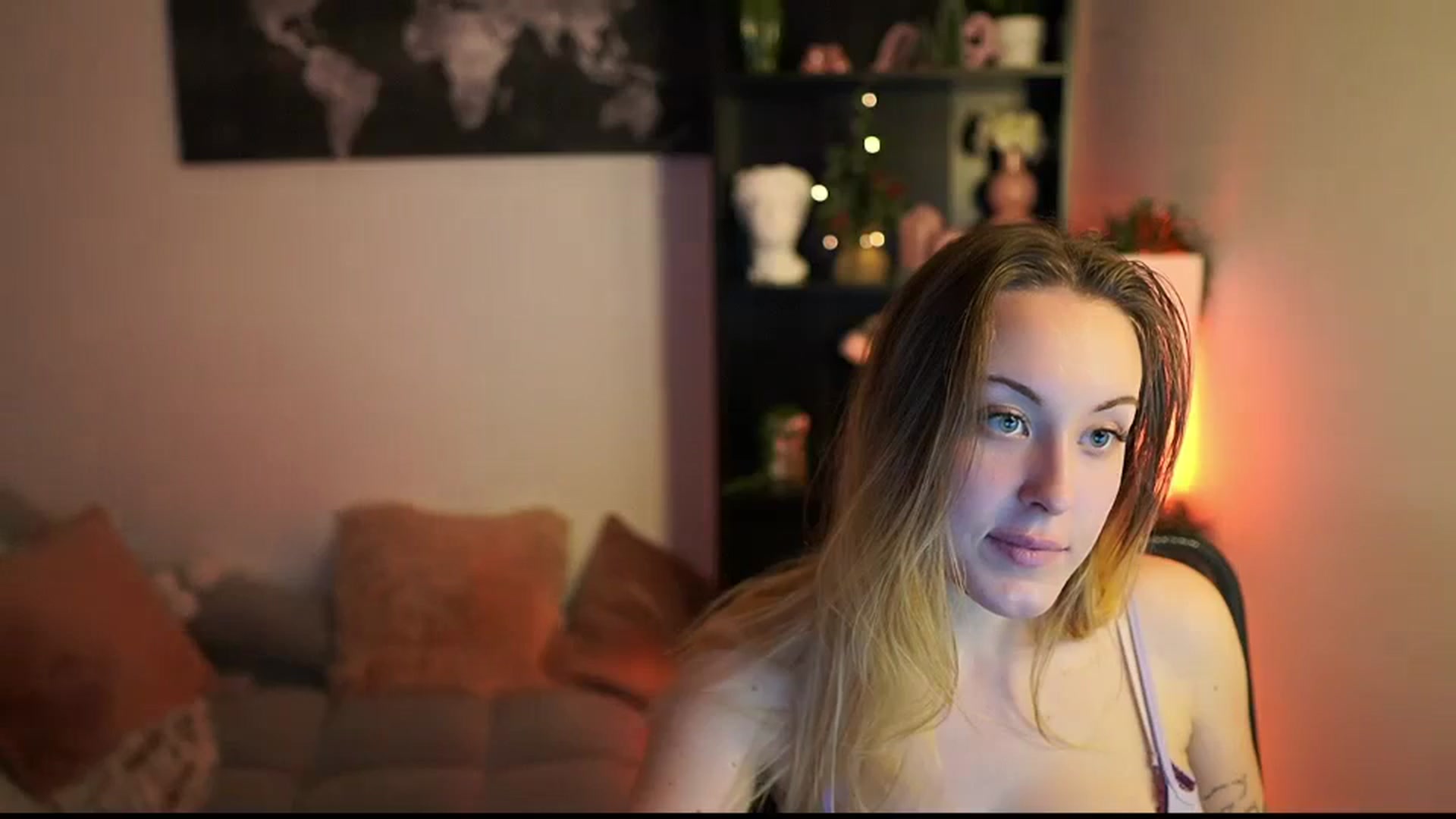 Gallery image thumbnail from Brooklyn_Ch's myfreecams stream on, 12/30/2023, 16:59 image 19 of 20