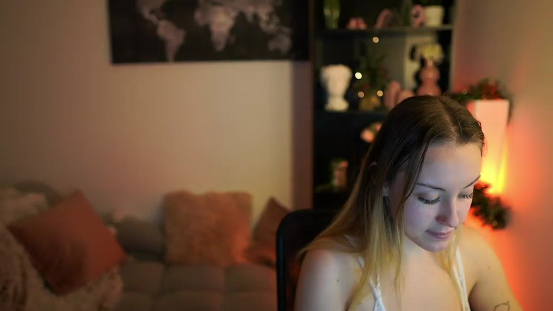Gallery image thumbnail from Brooklyn_Ch's myfreecams stream on, 12/31/2023, 10:58 image 20 of 20