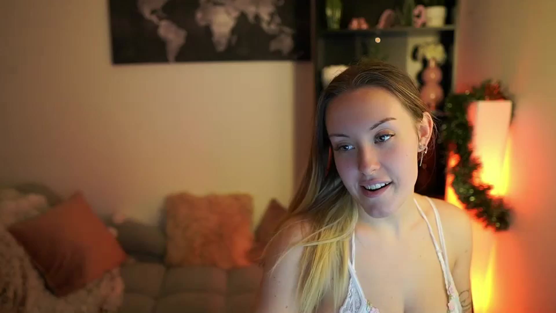 Gallery image thumbnail from Brooklyn_Ch's myfreecams stream on, 12/31/2023, 10:58 image 1 of 20