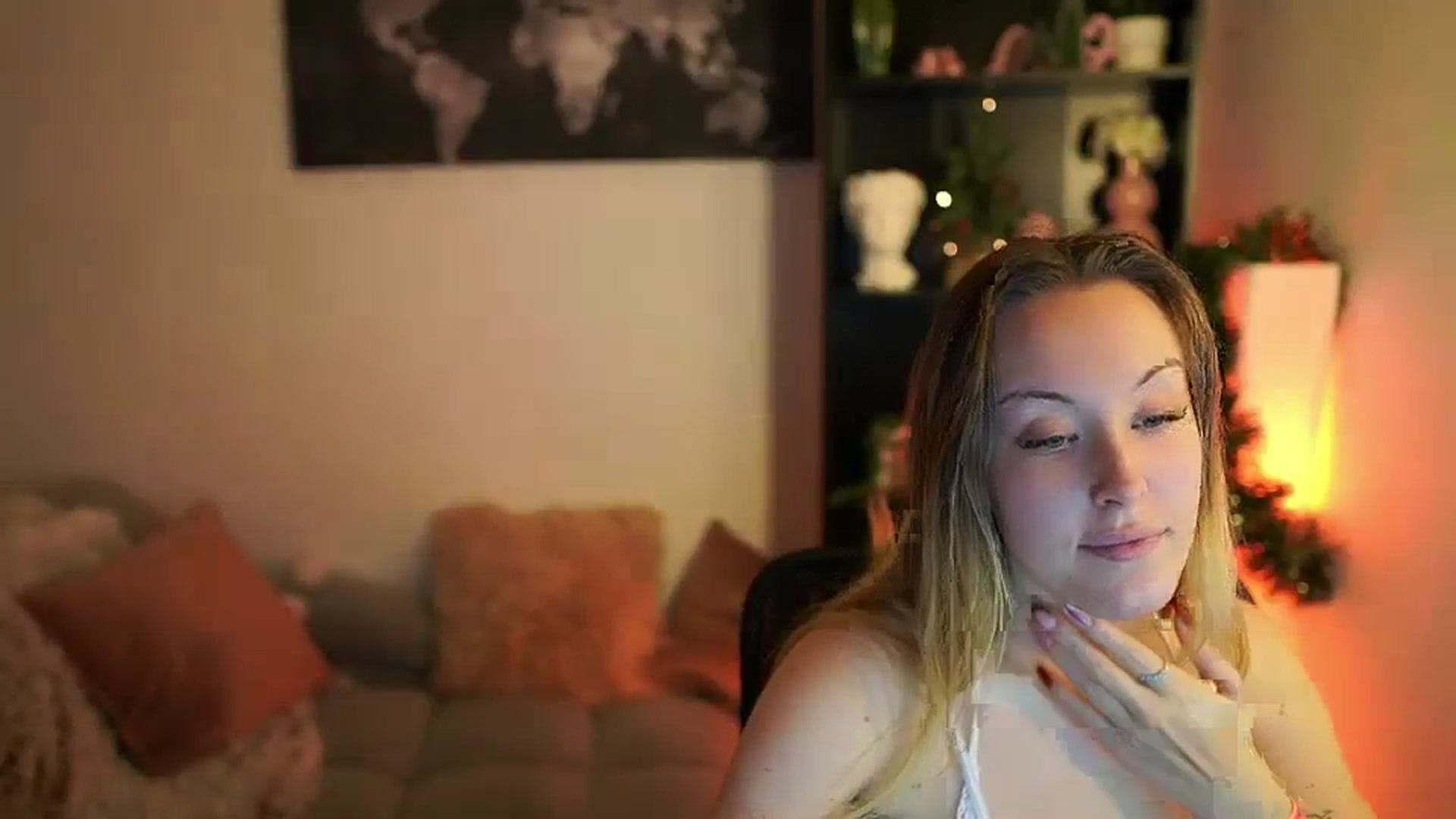Gallery image thumbnail from Brooklyn_Ch's myfreecams stream on, 12/31/2023, 10:58 image 17 of 20