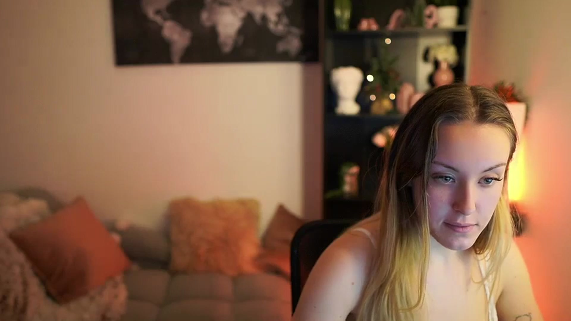 Gallery image thumbnail from Brooklyn_Ch's myfreecams stream on, 12/31/2023, 10:58 image 6 of 20