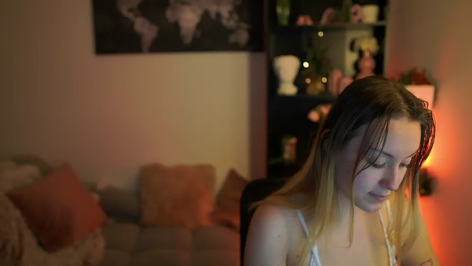 Gallery image thumbnail from Brooklyn_Ch's myfreecams stream on, 12/31/2023, 10:58 image 18 of 20