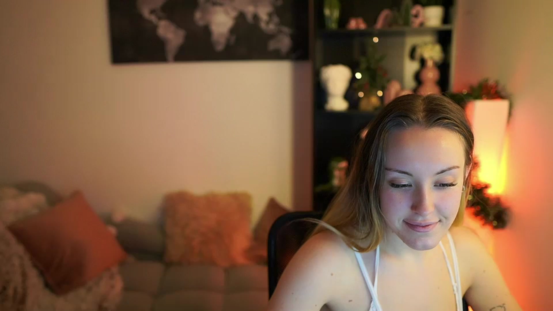 Gallery image thumbnail from Brooklyn_Ch's myfreecams stream on, 12/31/2023, 11:41 image 18 of 20