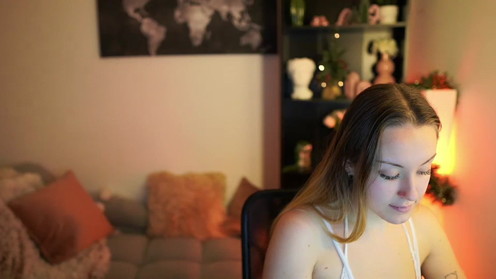 Gallery image thumbnail from Brooklyn_Ch's myfreecams stream on, 12/31/2023, 11:41 image 20 of 20