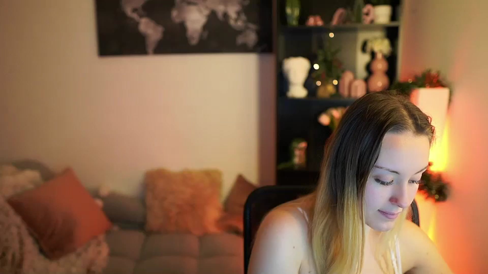 Gallery image thumbnail from Brooklyn_Ch's myfreecams stream on, 12/31/2023, 11:41 image 3 of 20