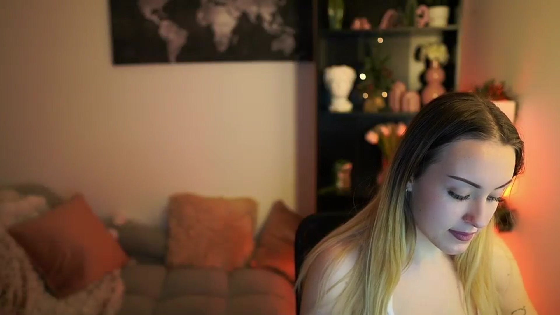 Gallery image thumbnail from Brooklyn_Ch's myfreecams stream on, 12/31/2023, 14:55 image 8 of 20