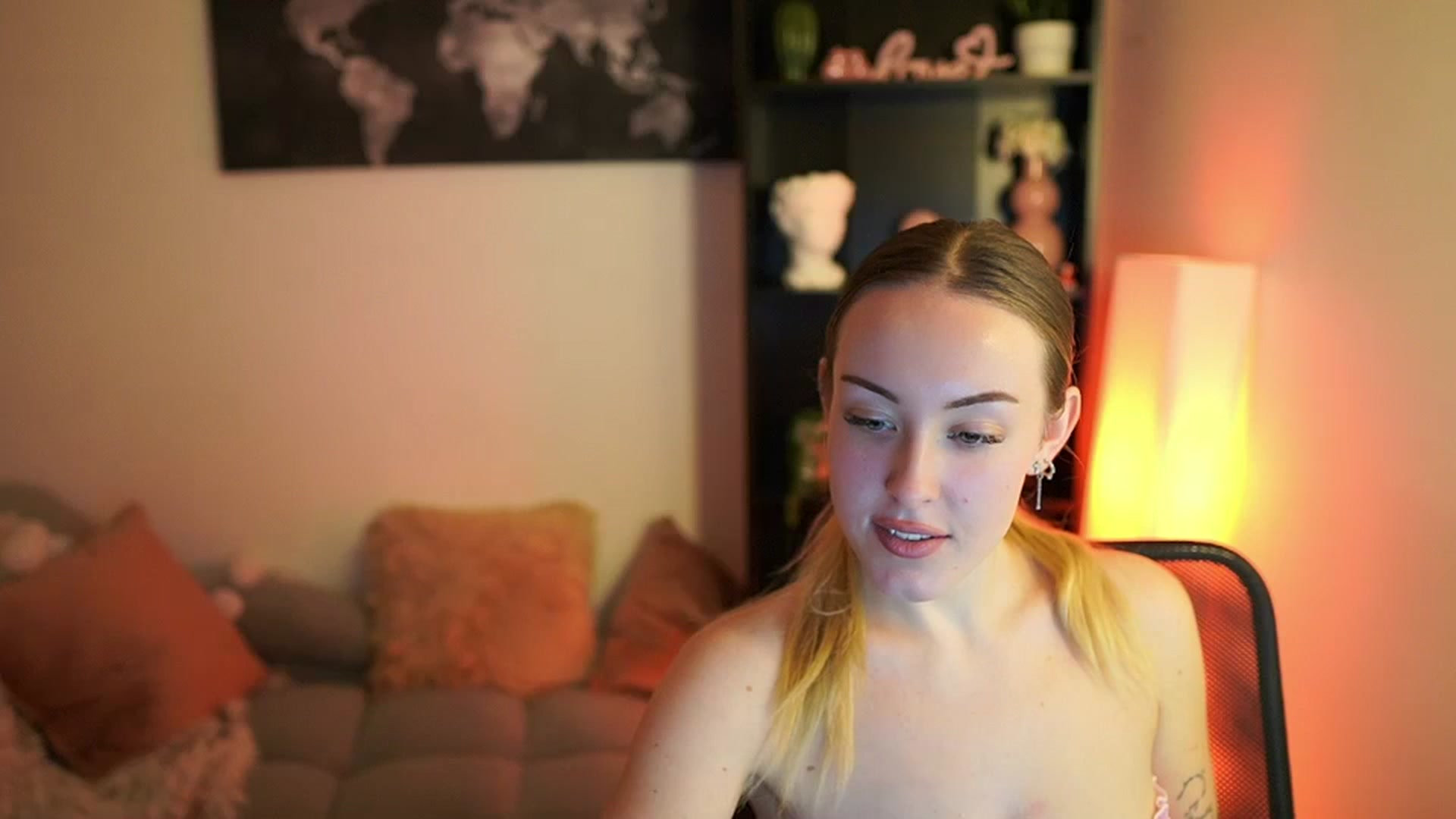 Gallery image thumbnail from Brooklyn_Ch's myfreecams stream on, 01/03/2024, 16:19 image 10 of 20