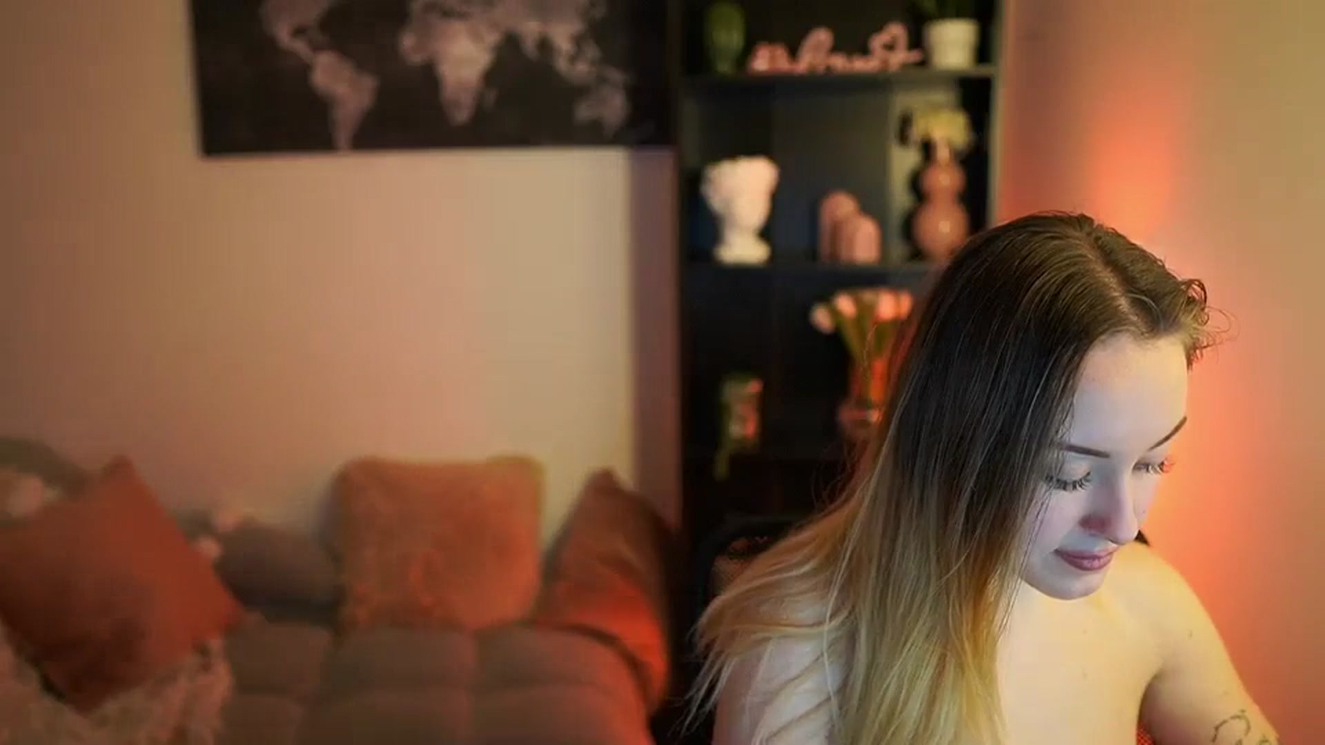 Gallery image thumbnail from Brooklyn_Ch's myfreecams stream on, 01/03/2024, 16:19 image 2 of 20