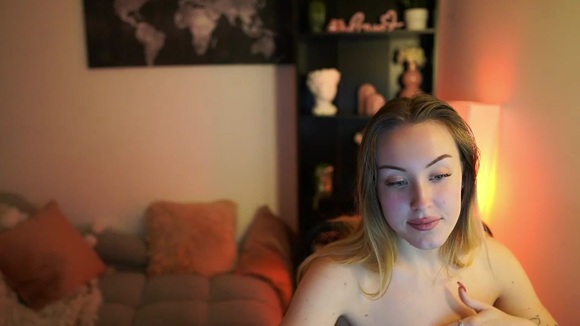 Gallery image thumbnail from Brooklyn_Ch's myfreecams stream on, 01/03/2024, 16:19 image 9 of 20