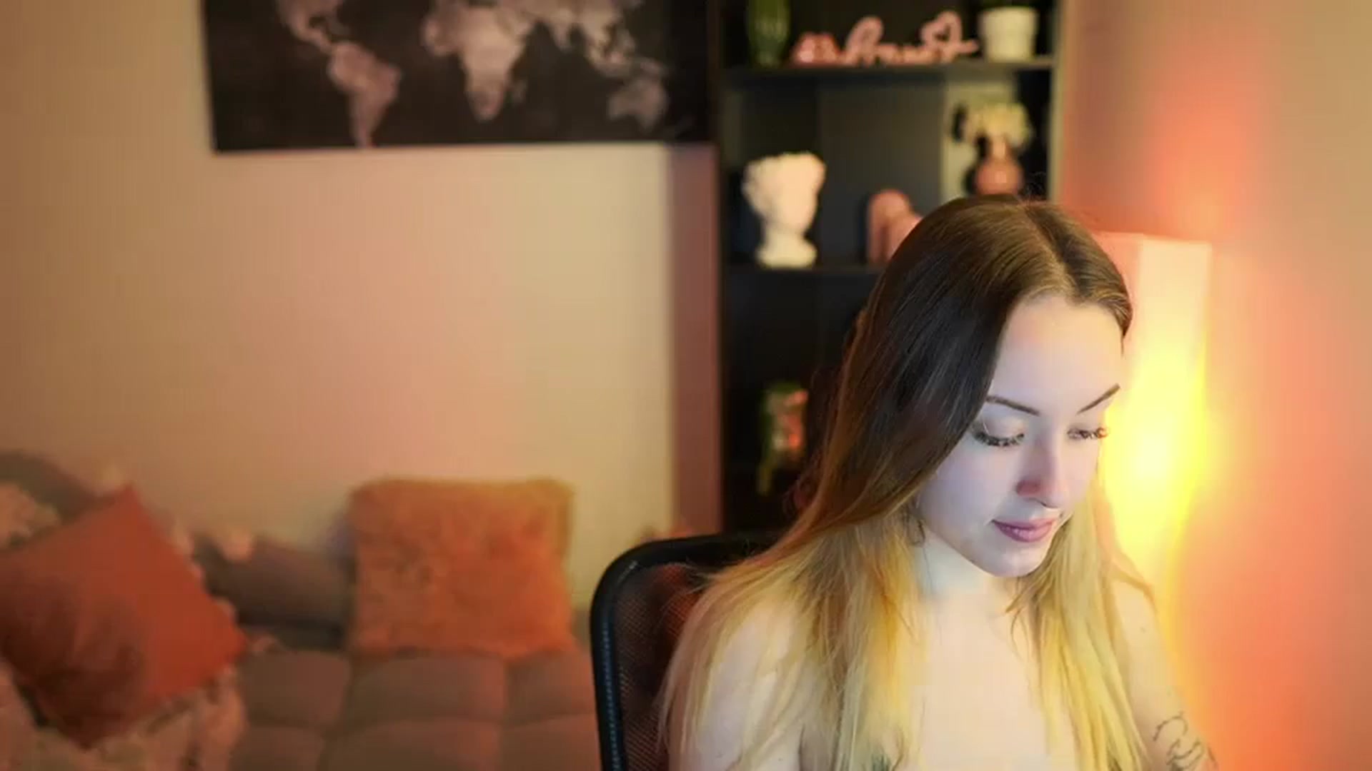 Gallery image thumbnail from Brooklyn_Ch's myfreecams stream on, 01/04/2024, 09:44 image 18 of 20