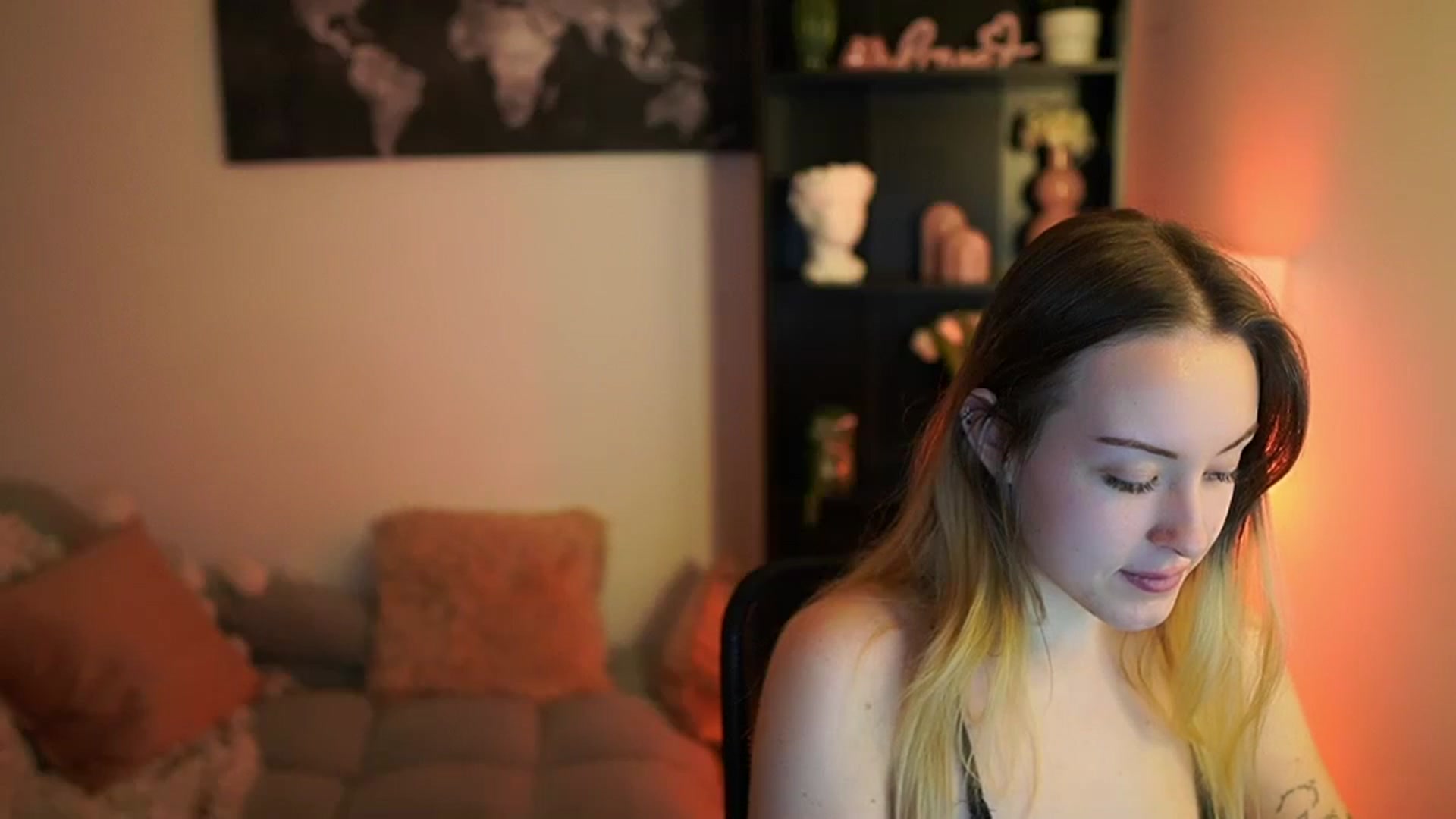 Gallery image thumbnail from Brooklyn_Ch's myfreecams stream on, 01/04/2024, 12:10 image 2 of 20