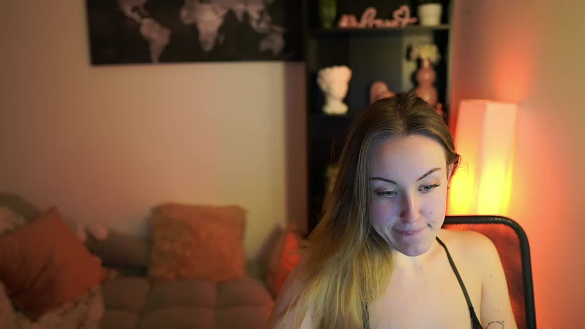 Gallery image thumbnail from Brooklyn_Ch's myfreecams stream on, 01/04/2024, 14:01 image 18 of 20