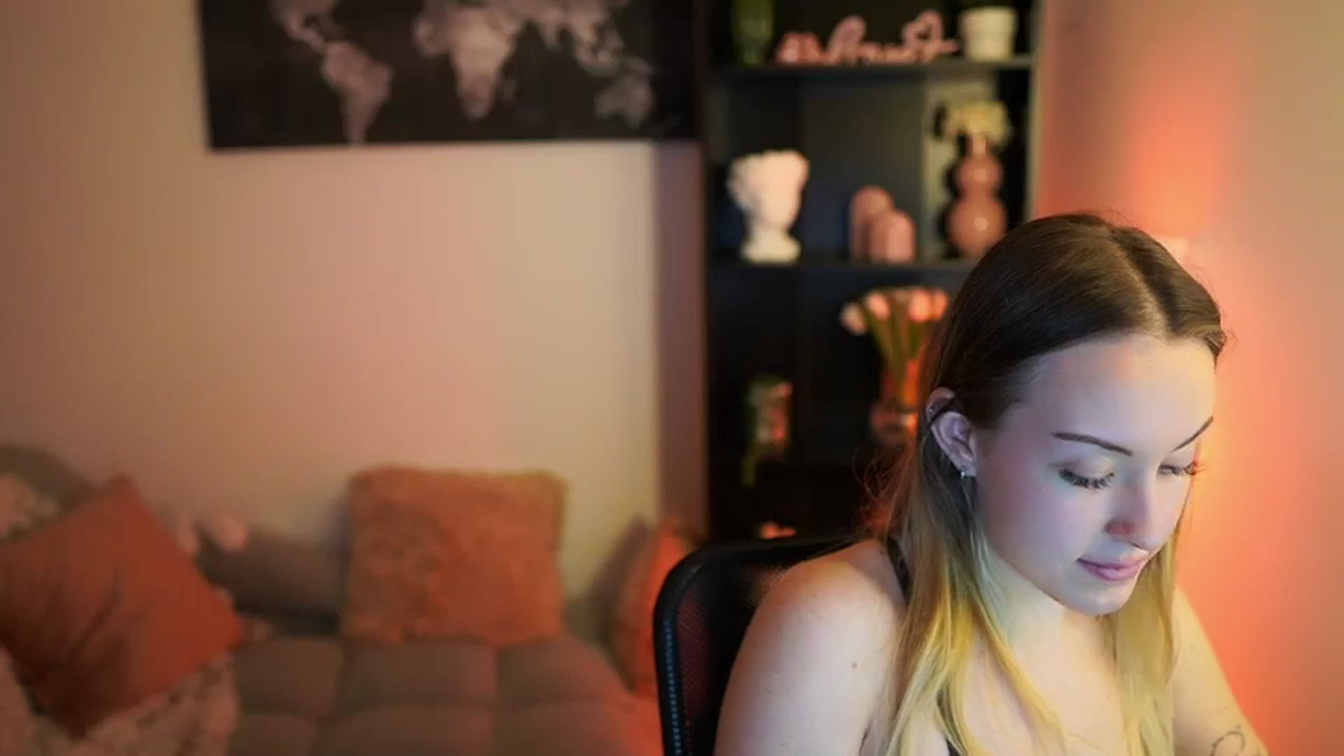 Gallery image thumbnail from Brooklyn_Ch's myfreecams stream on, 01/04/2024, 14:01 image 9 of 20