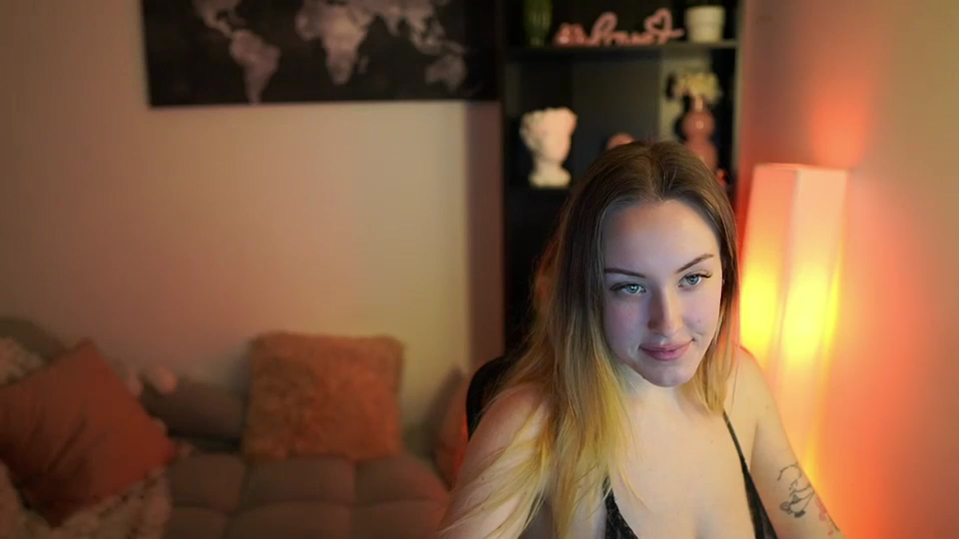 Gallery image thumbnail from Brooklyn_Ch's myfreecams stream on, 01/04/2024, 14:01 image 10 of 20