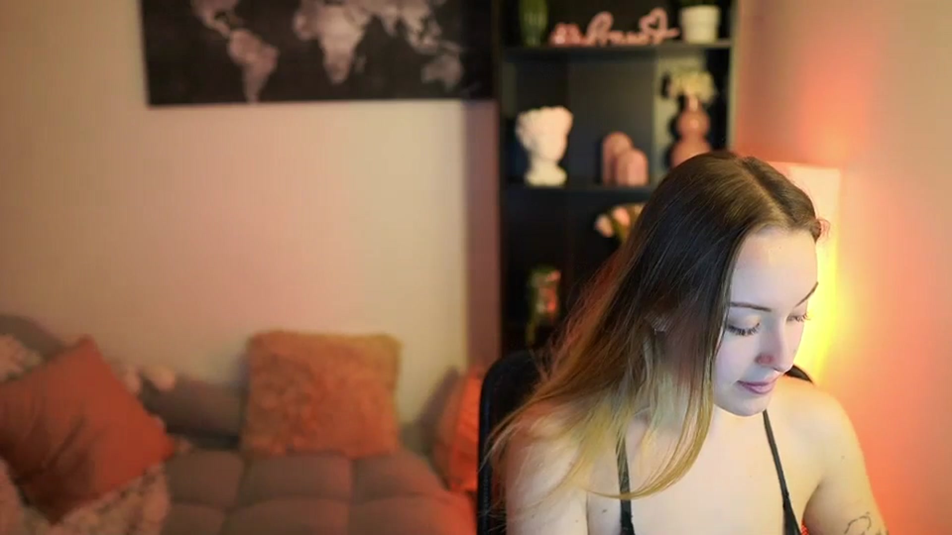 Gallery image thumbnail from Brooklyn_Ch's myfreecams stream on, 01/04/2024, 14:01 image 15 of 20